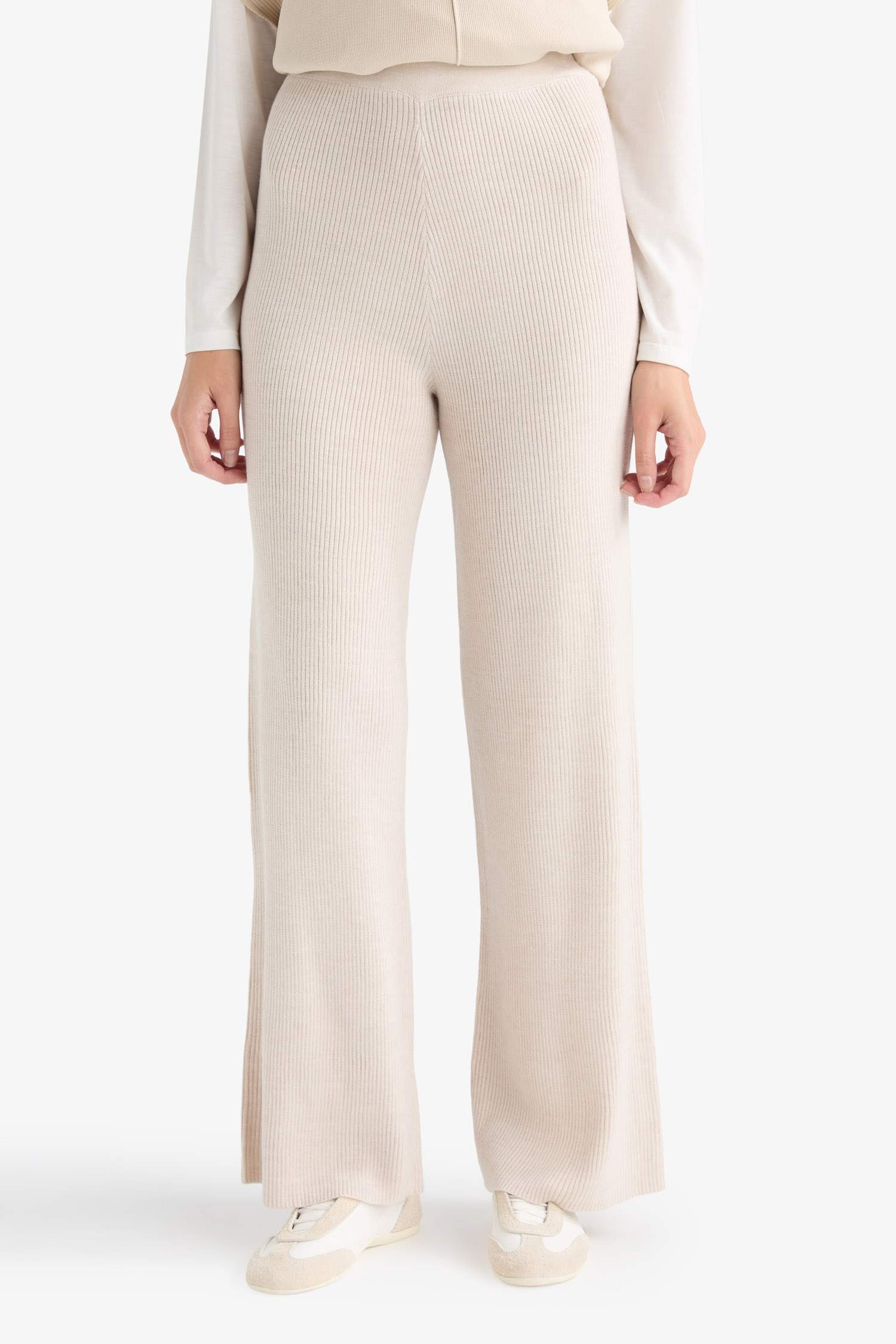 Regular Fit Basic Düz Beli Lastikli Düz Paça Triko Pantolon