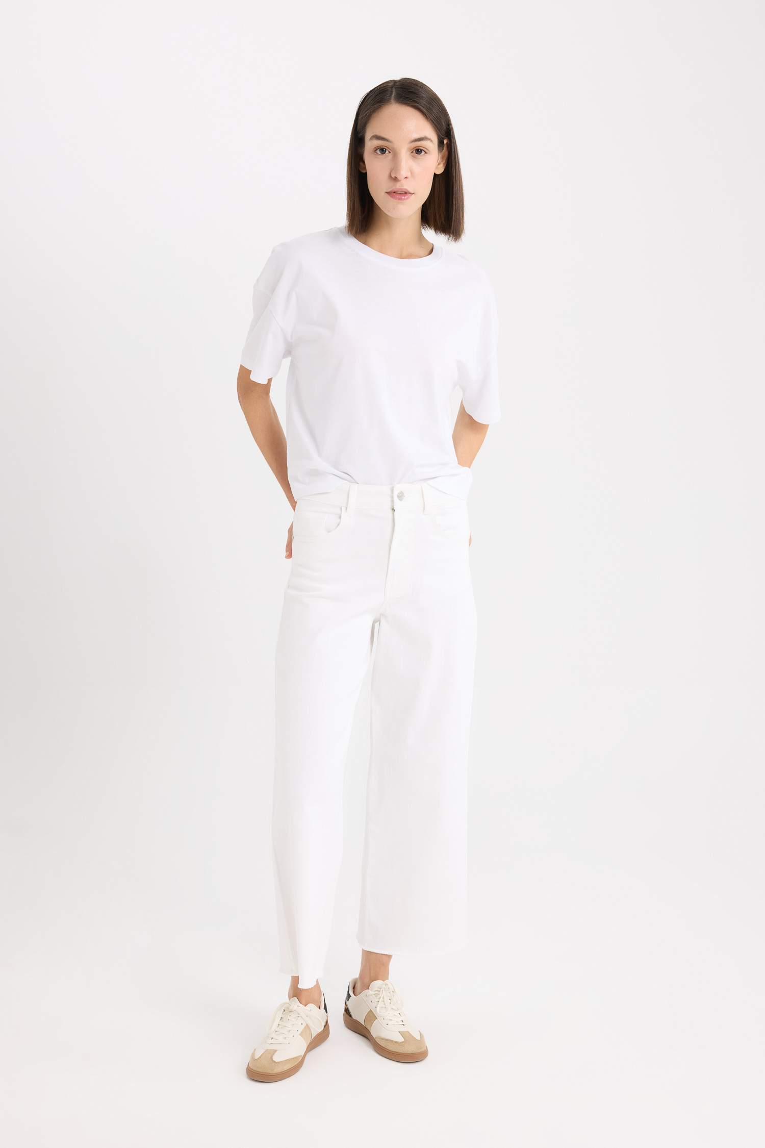 Culotte Fit Wide Leg Gabardine Trousers