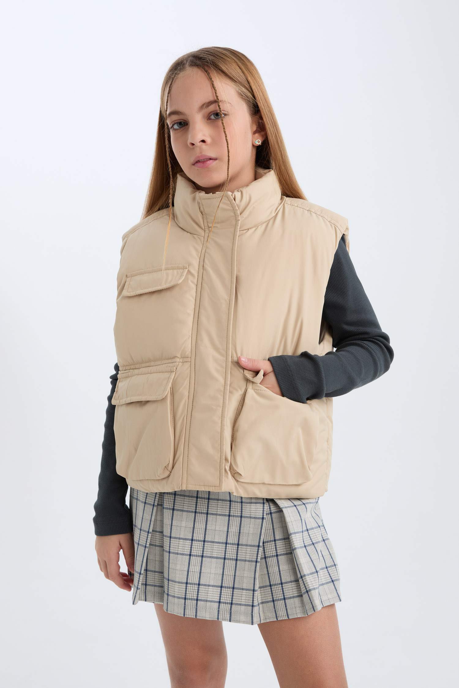 Kız Çocuk Su Geçirmez Dik Yaka Fermuarlı Cepli Şişme Yelek