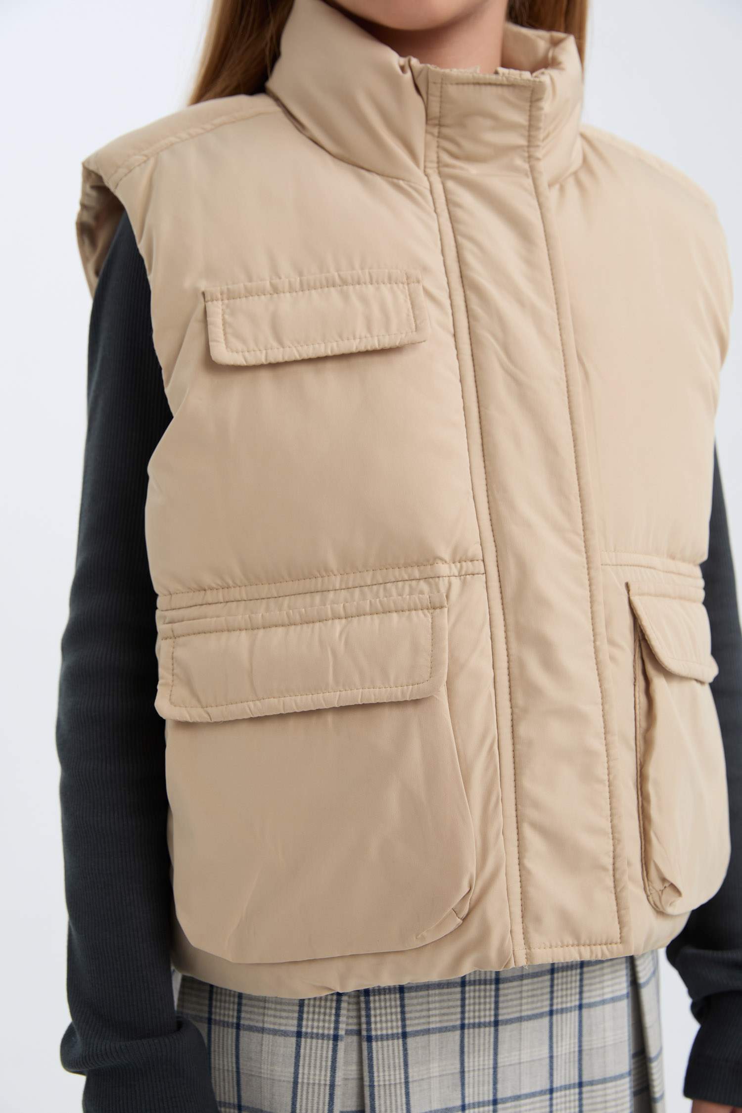 Kız Çocuk Su Geçirmez Dik Yaka Fermuarlı Cepli Şişme Yelek