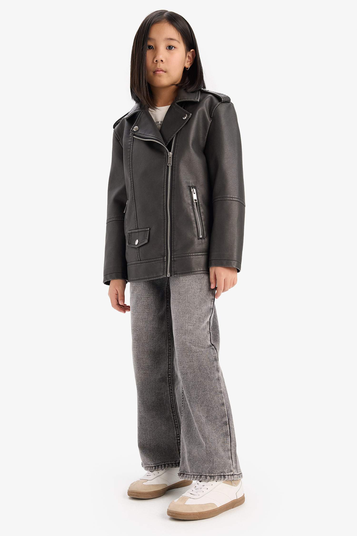 جاكيت بناتي جلد صناعي وتر بروف بسوسته