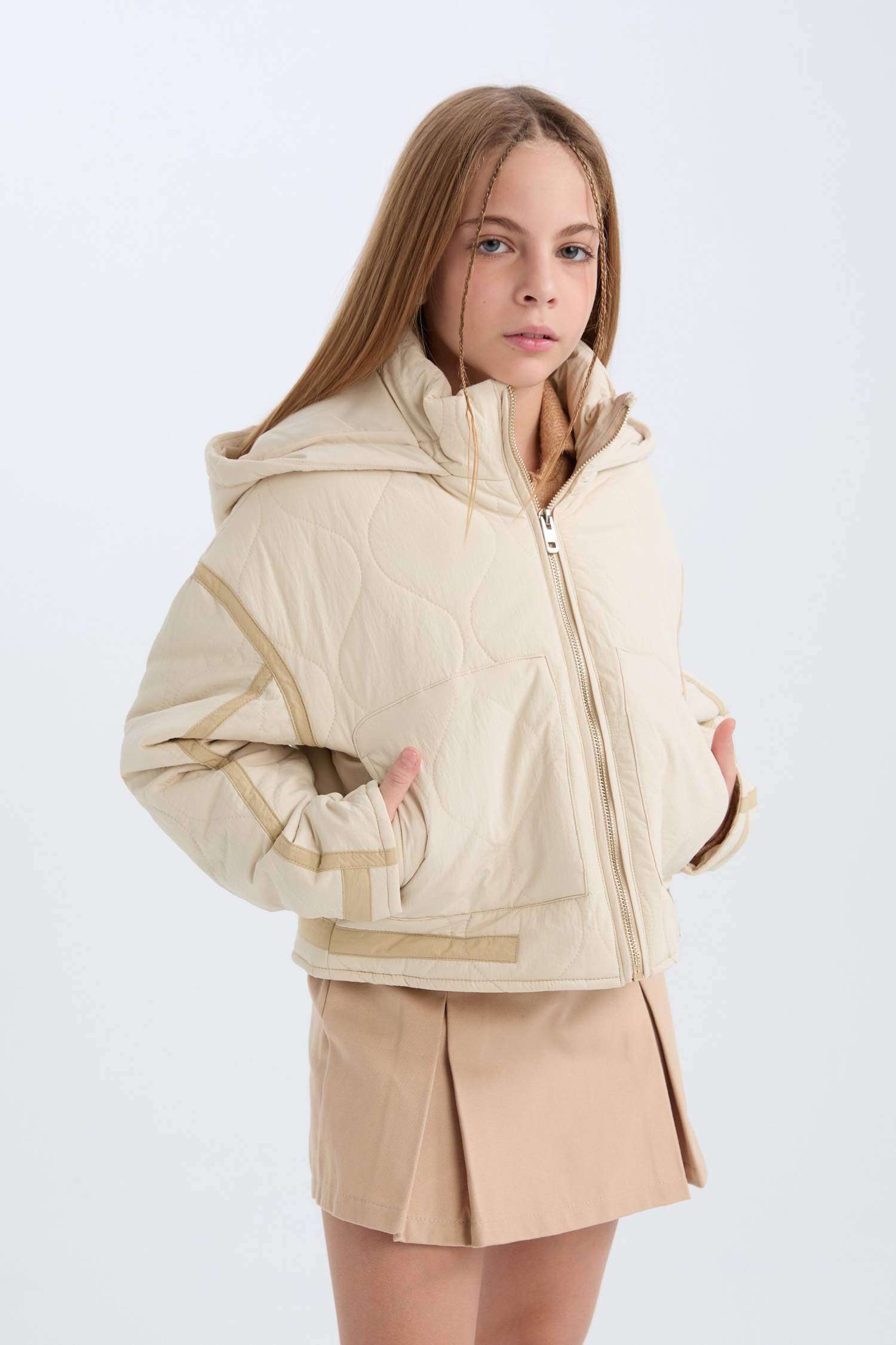 Kız Çocuk Su Geçirmez Kapüşonlu Fermuarlı Cepli Mont