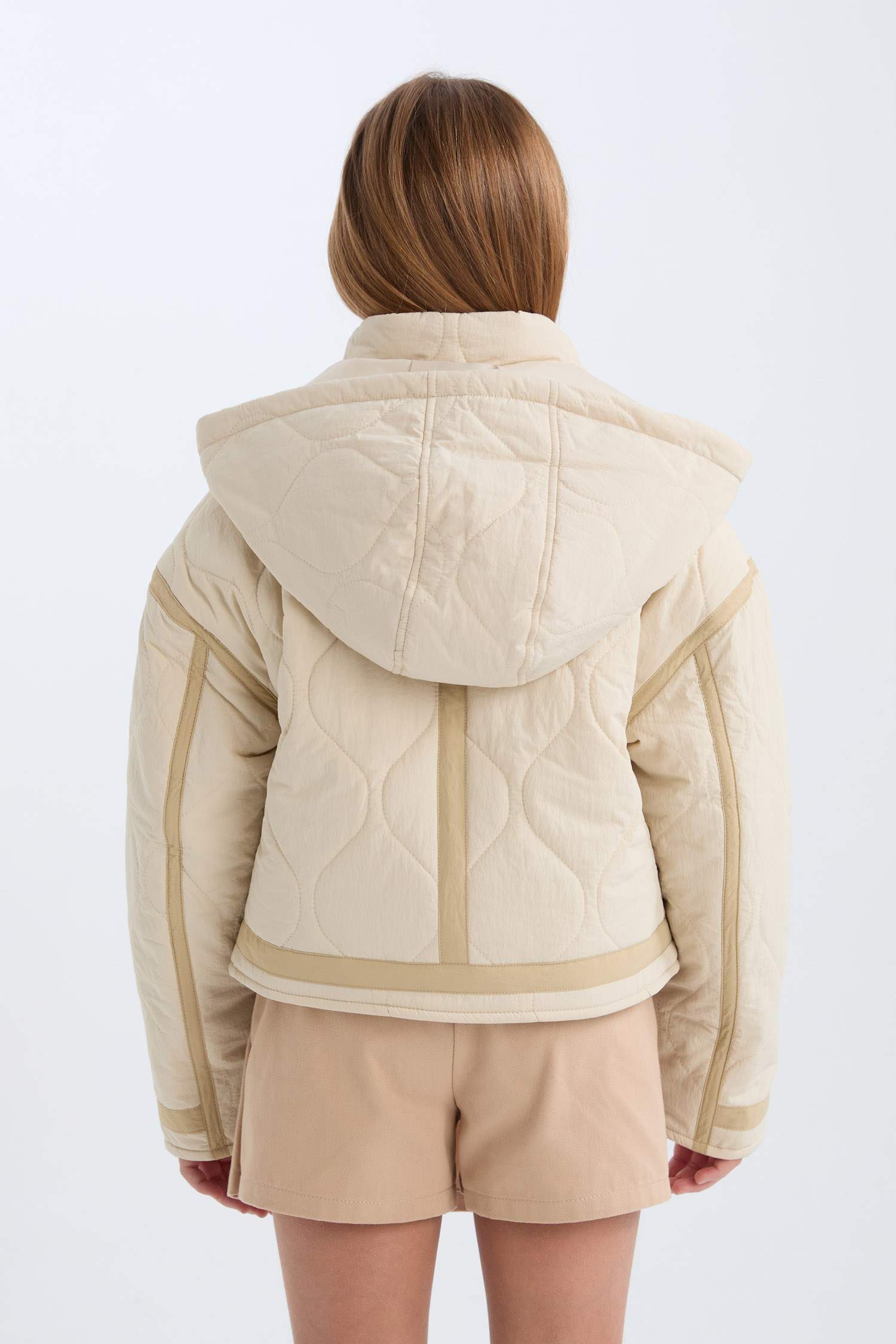 Kız Çocuk Su Geçirmez Kapüşonlu Fermuarlı Cepli Mont