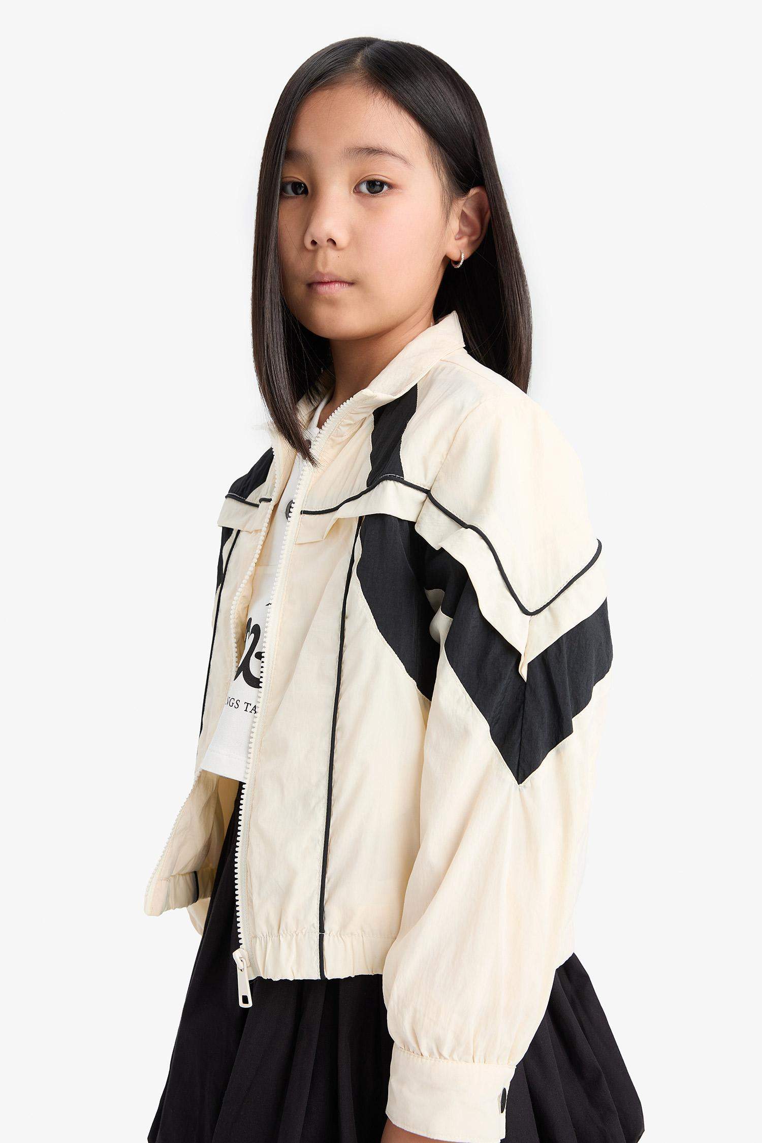 Kız Çocuk Su Geçirmez Kapüşonlu Fermuarlı Cepli Yağmurluk