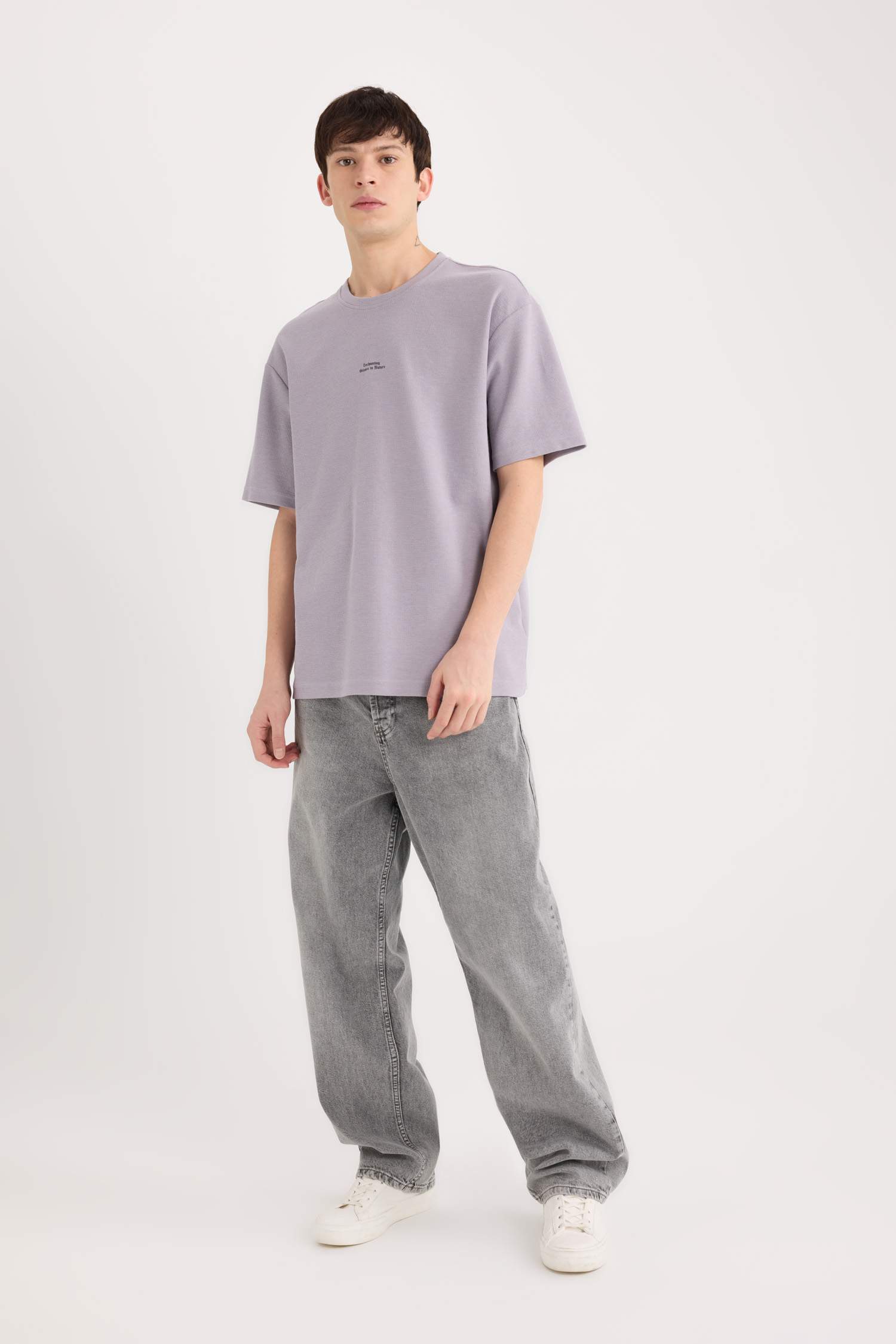 Boxy Fit Bisiklet Yaka Baskılı Kısa Kollu Tişört