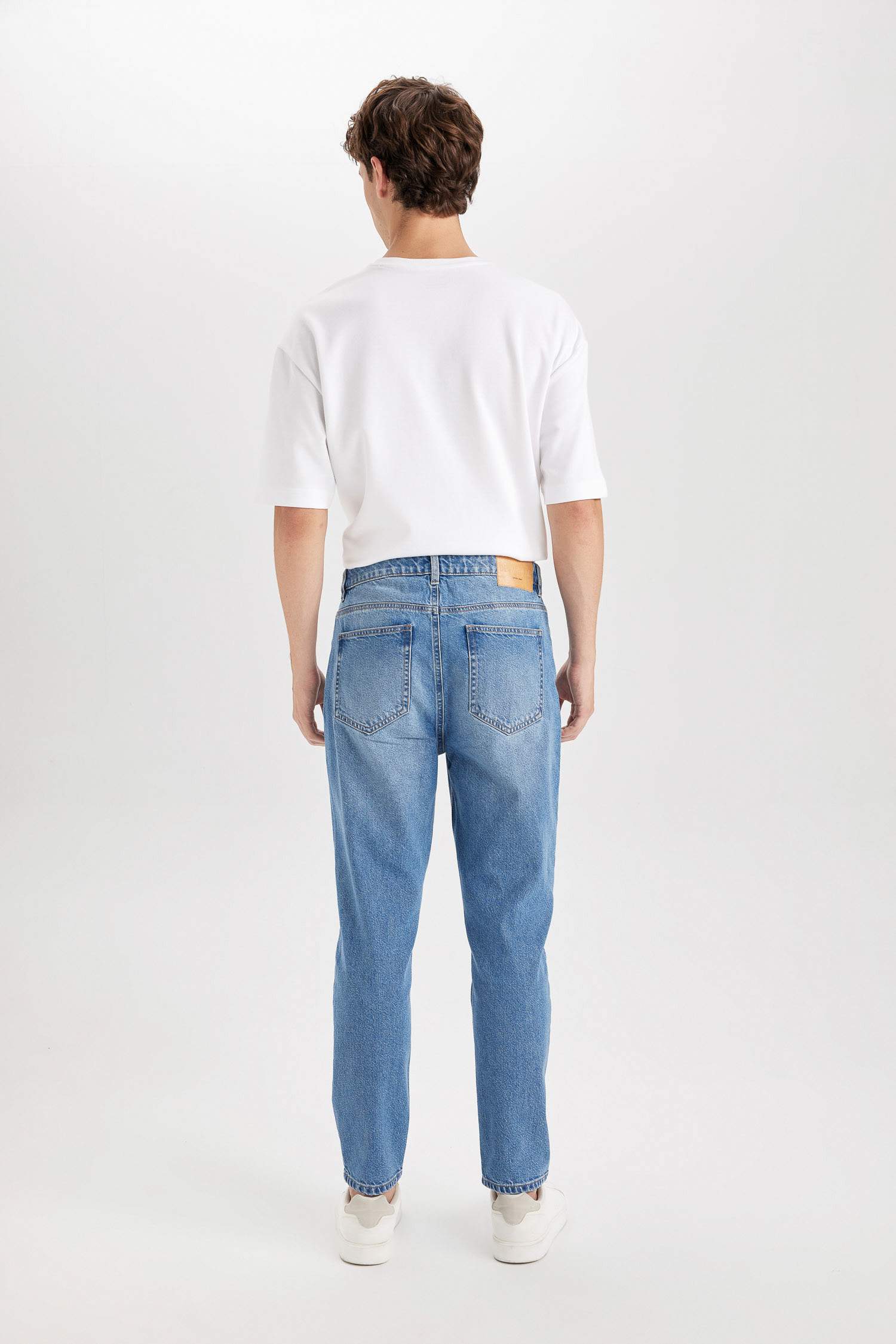 90's Slim Fit Skinny Leg Jeans