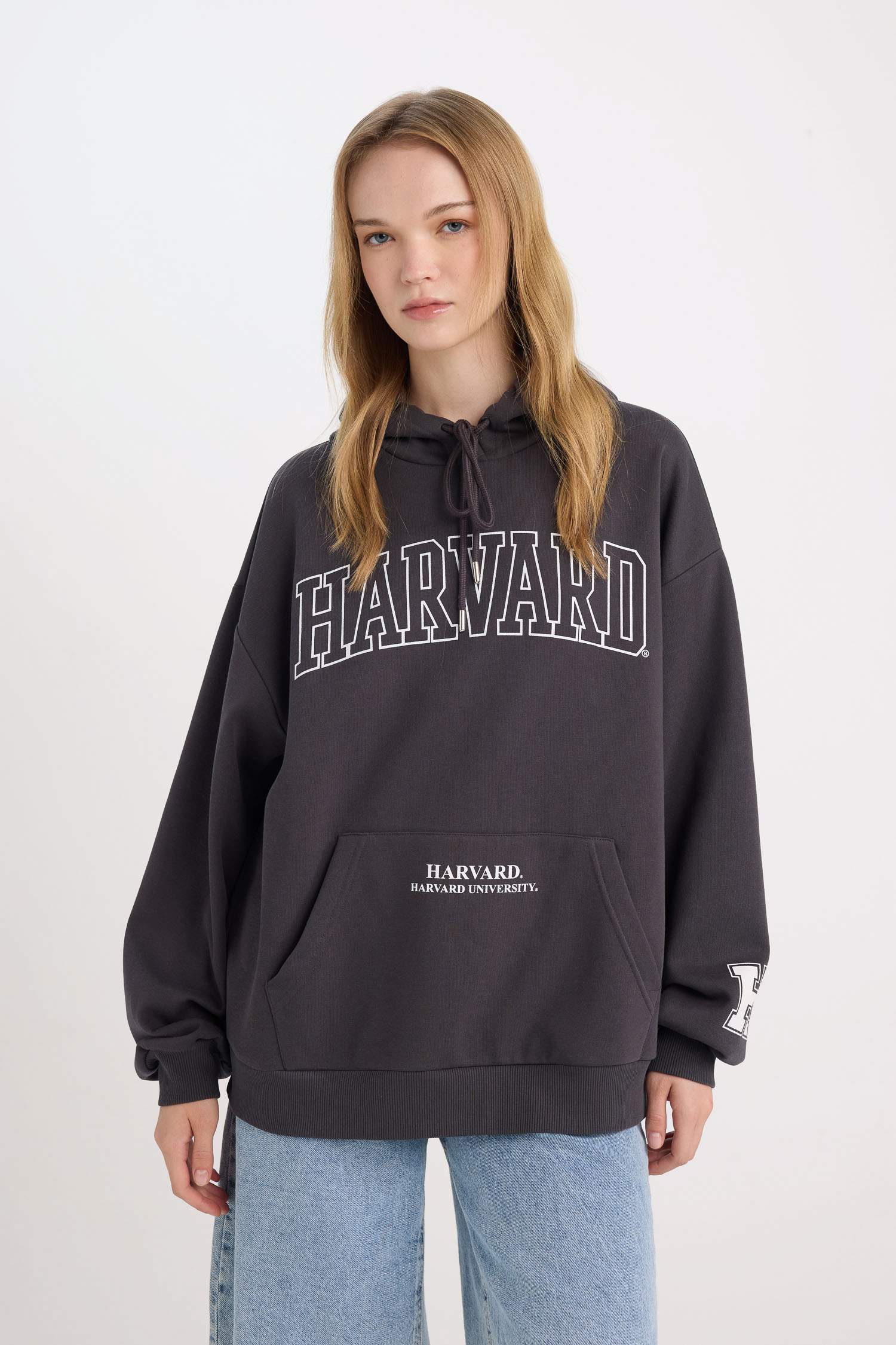 Shops harvard university sweatshirt