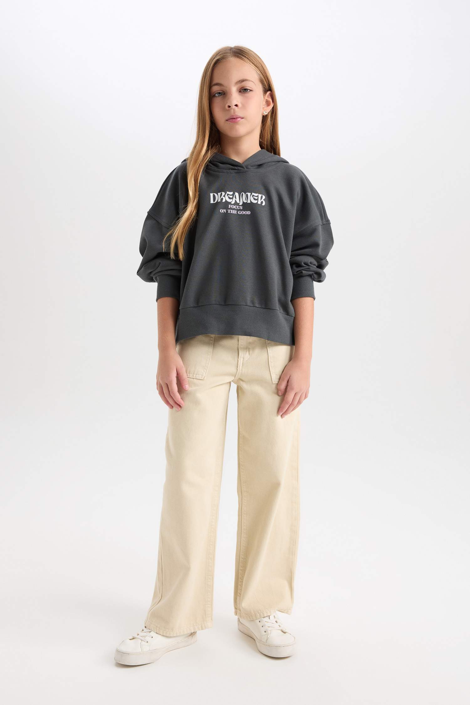 سويت شيرت بناتي ثقيل اوفر سايز بياخة مستديرة