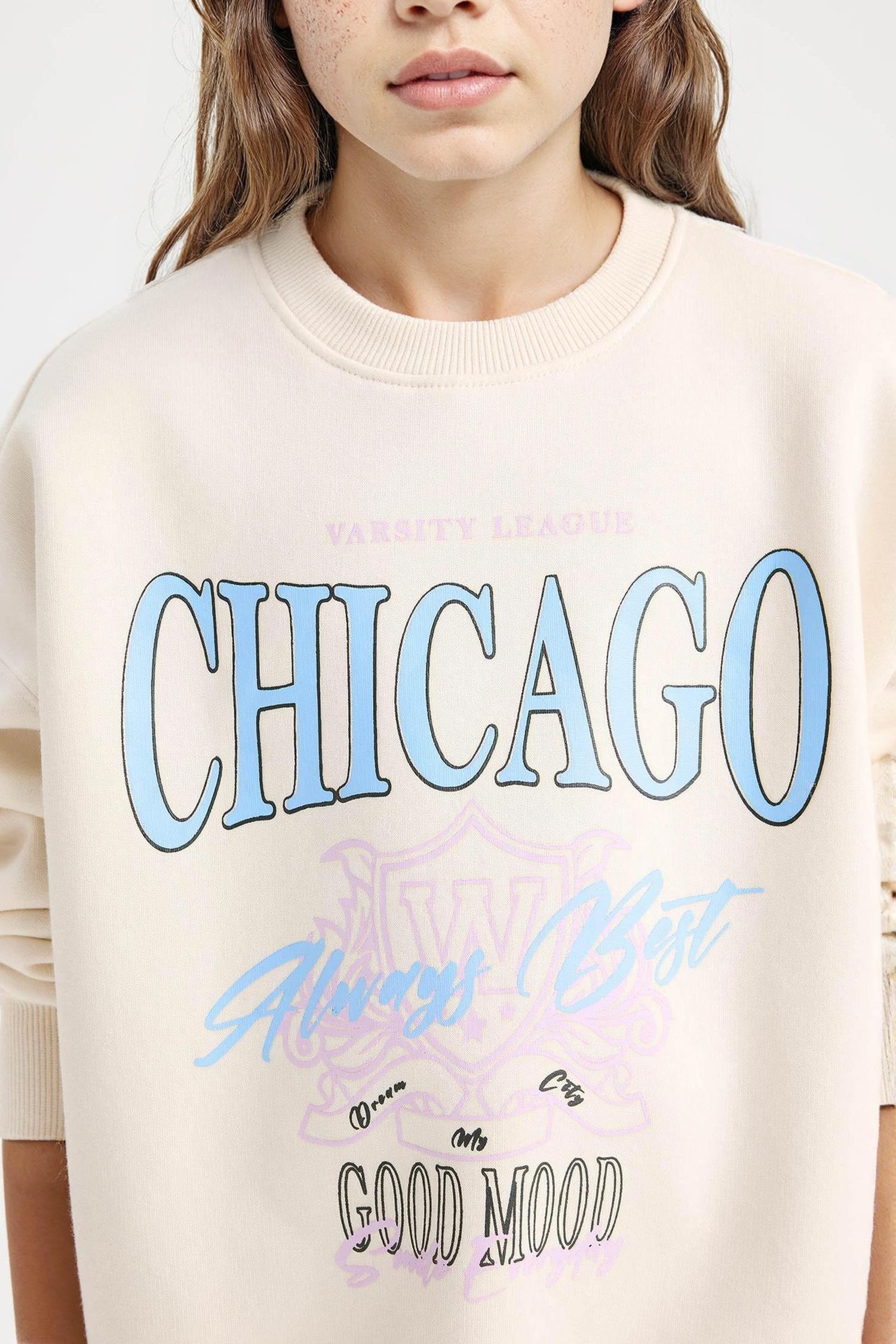 Kız Çocuk Relax Fit Bisiklet Yaka Baskılı Sweatshirt