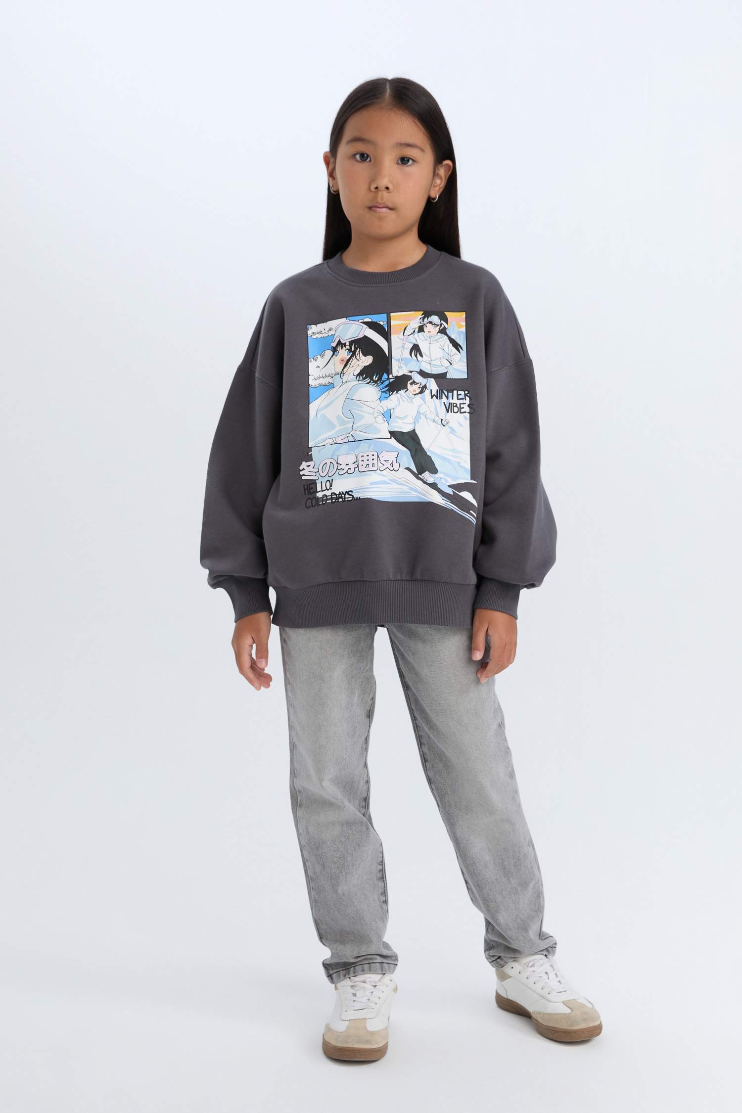 Girl Oversize Fit Crew Neck Printed Sweatshirt