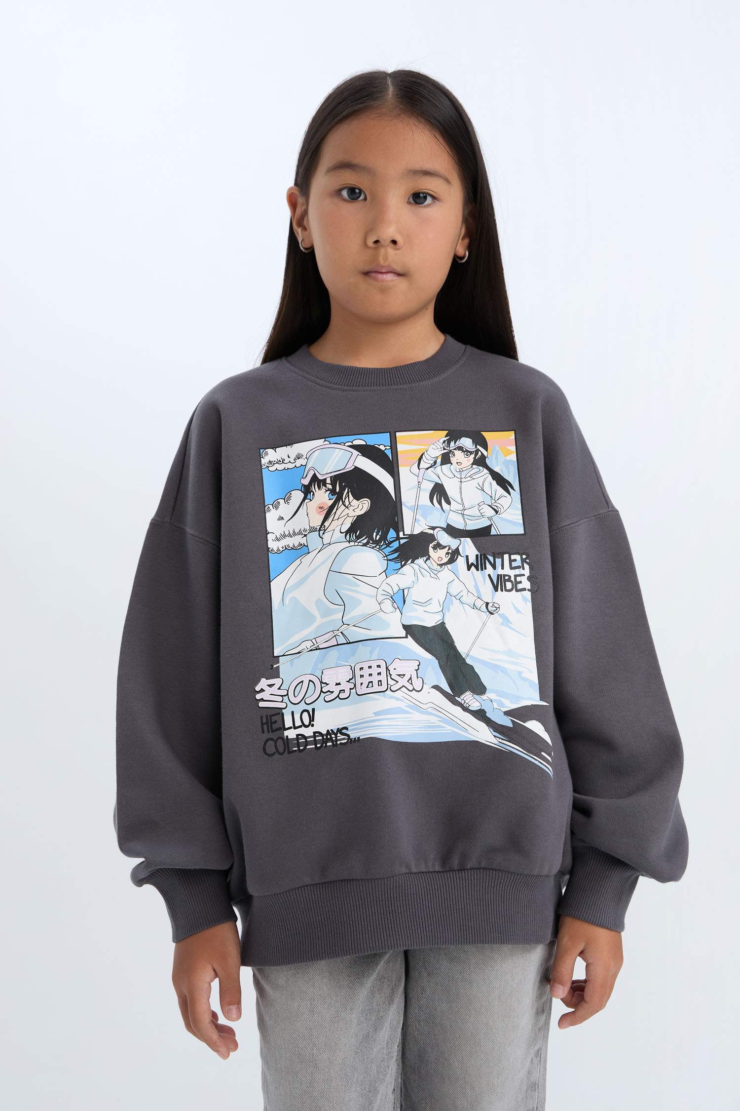 Girl Oversize Fit Crew Neck Printed Sweatshirt