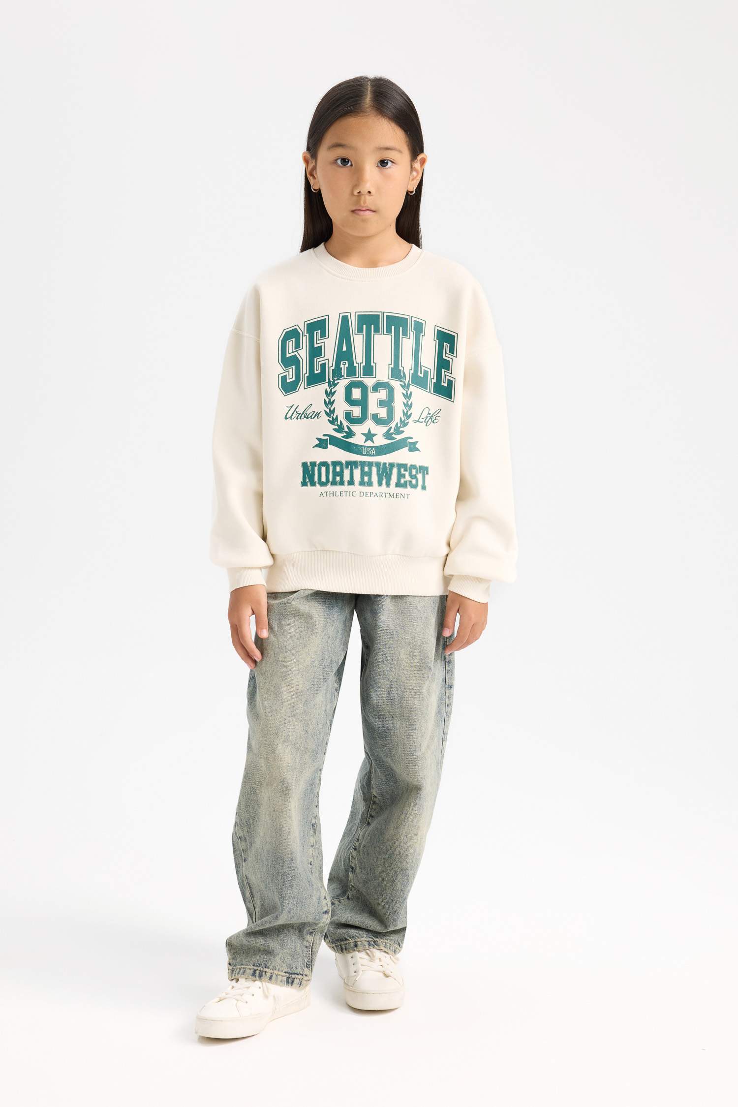 Kız Çocuk Relax Fit Bisiklet Yaka Baskılı Sweatshirt