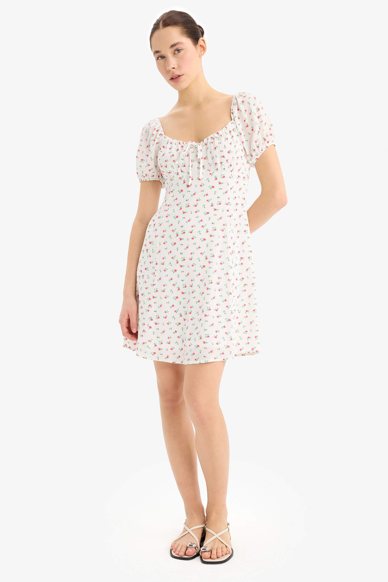 Heart Collar Floral Crinkle Fabric Mini Dress