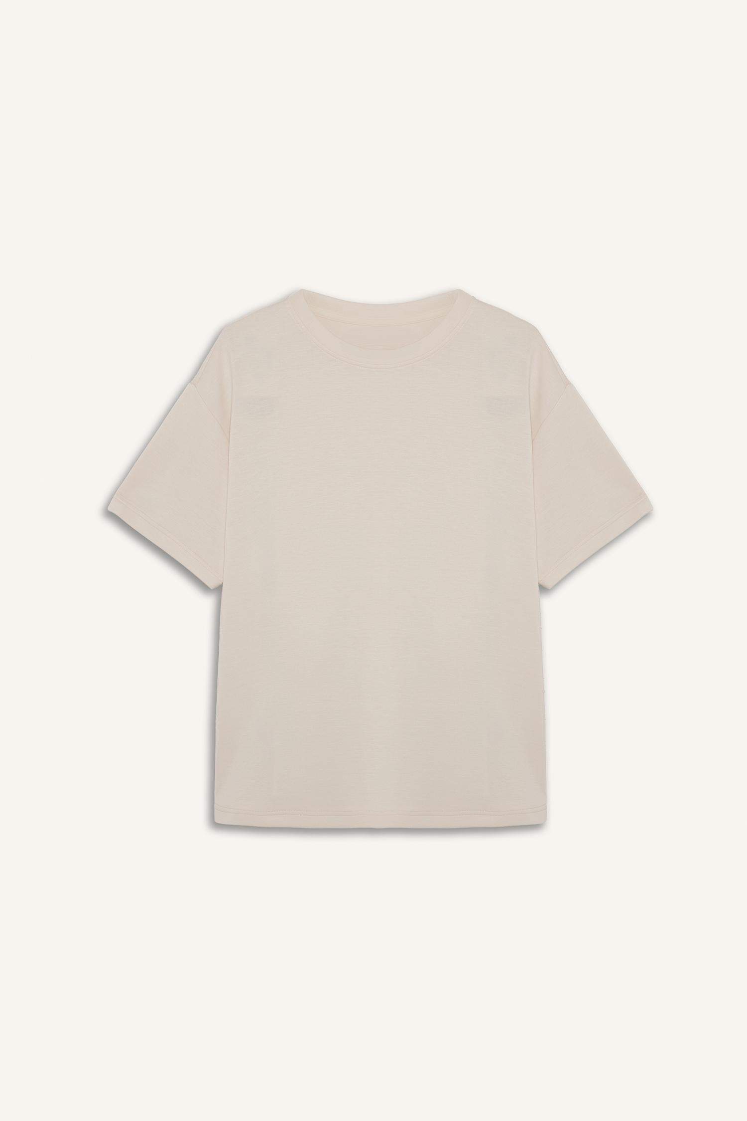 Oversize Geniş Kalıp Bisiklet Yaka Modal Kısa Kollu Tişört