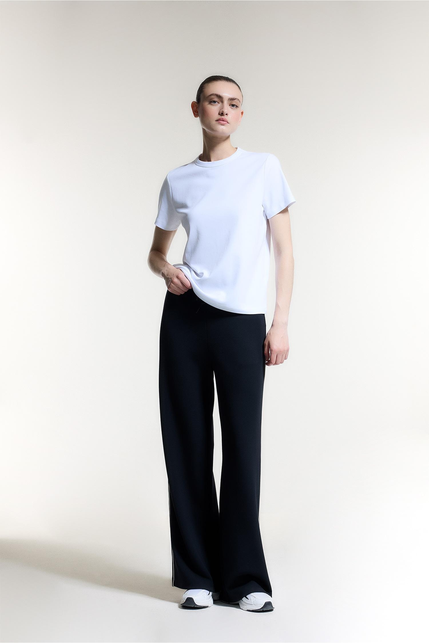 DeFacto Ultra Yumuşak Wide Leg Geniş Paça Standart Boy Modal Sporcu Pantolon