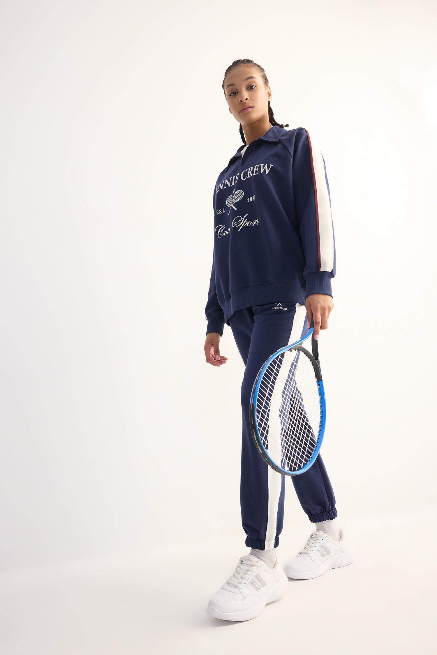 Oversize Geniş Kalıp Polo Yaka Baskılı Sporcu Sweatshirt