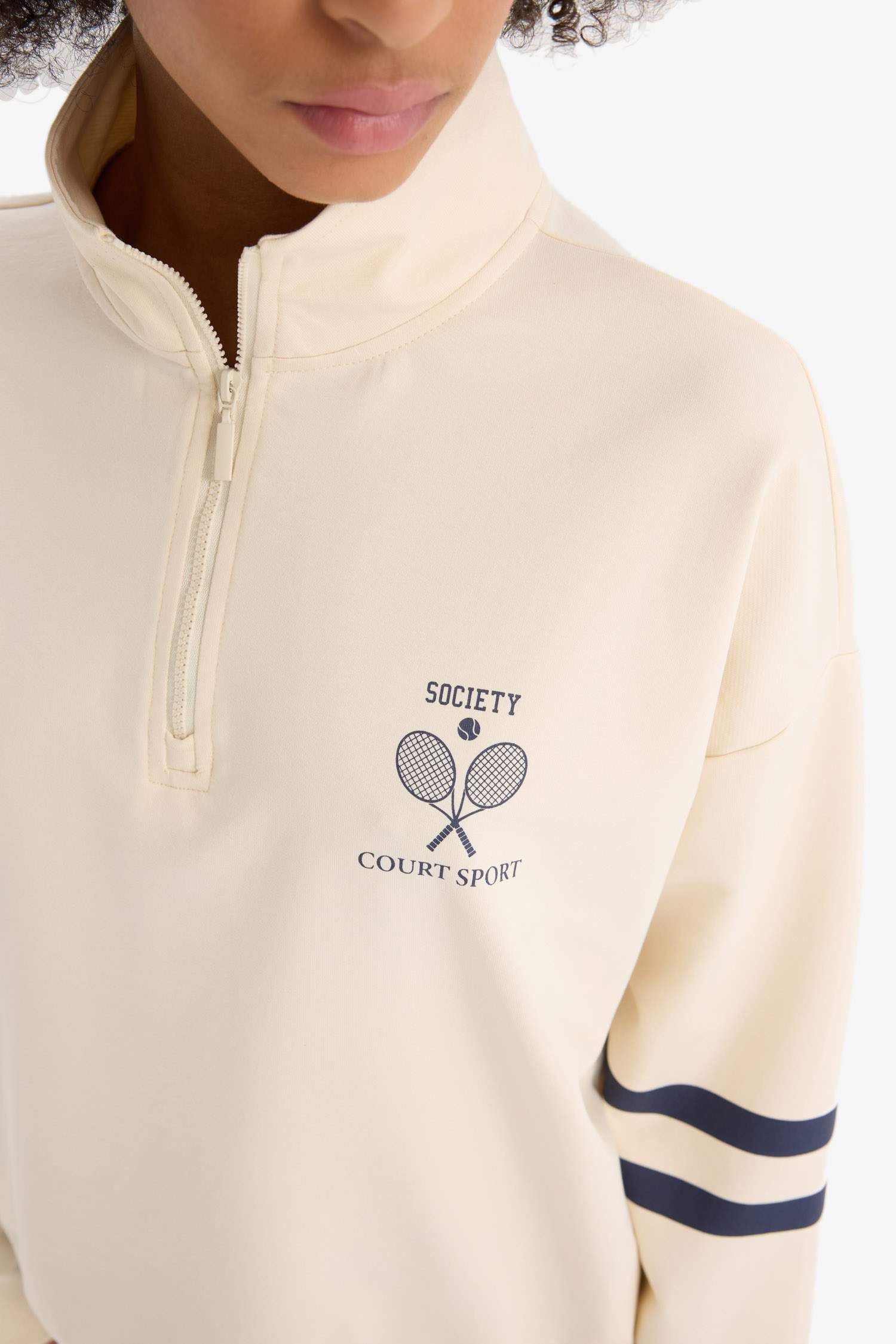 Oversize Geniş Kalıp Yarım Fermuarlı Baskılı Sporcu Sweatshirt