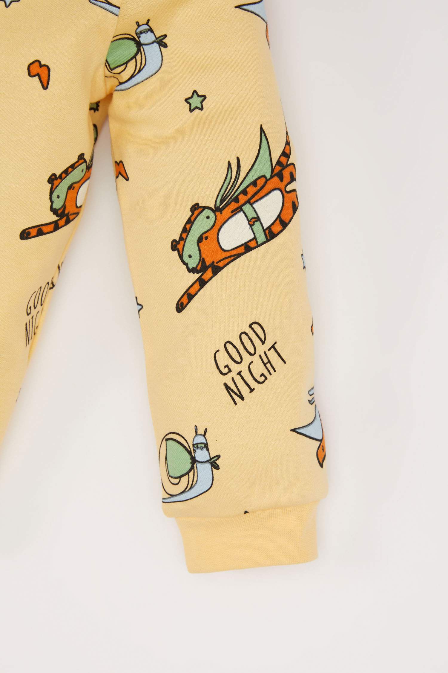 Erkek Bebek Pijama Takımı Dinozor Baskılı Uzun Kollu Üst Beli Lastikli Uzun Alt
