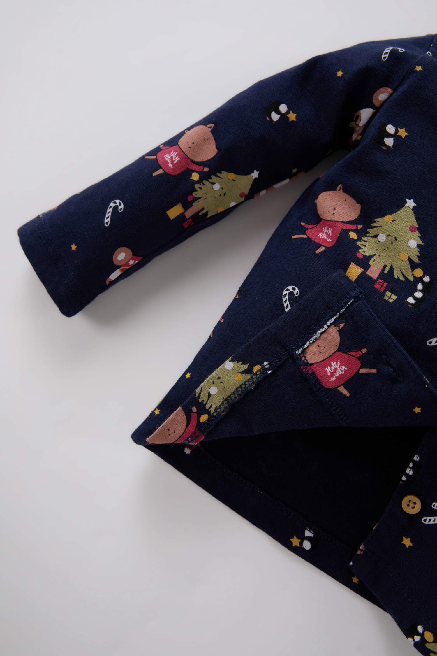 Erkek Bebek Pijama Takımı Yılbaşı Temalı Uzun Kollu Üst Beli Lastikli Uzun Alt