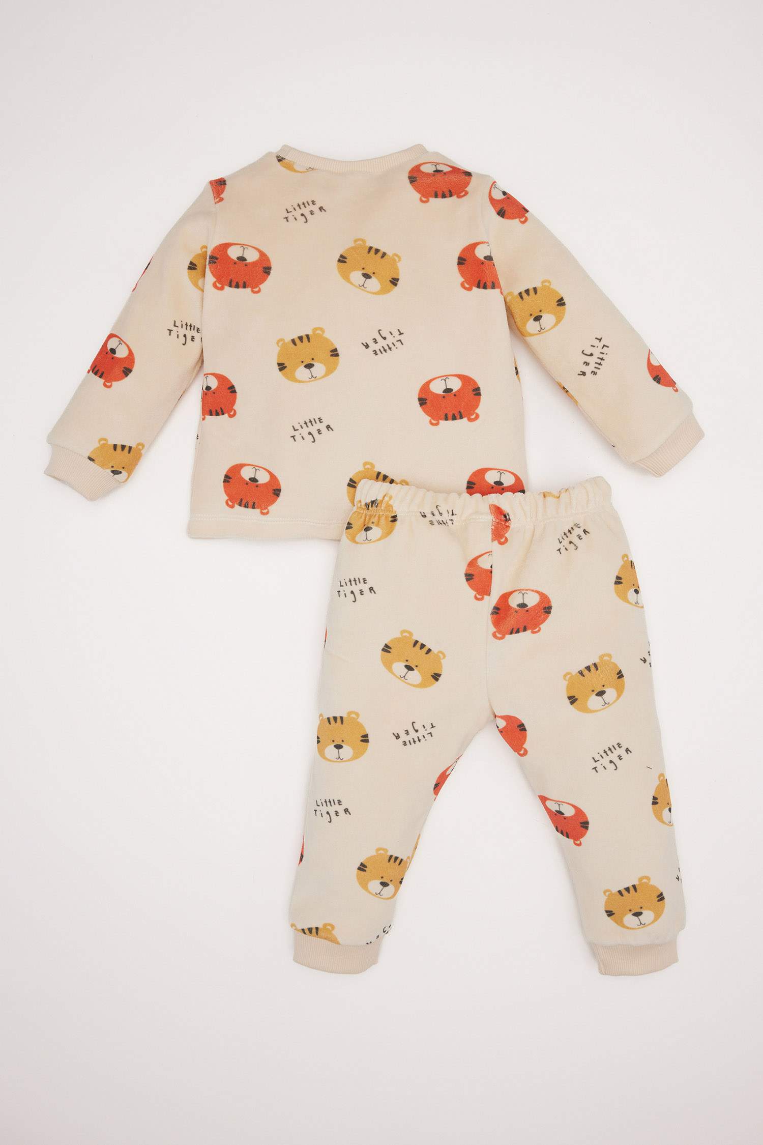 Erkek Bebek Pijama Takımı Desenli Kadife Uzun Kollu Üst Uzun Alt