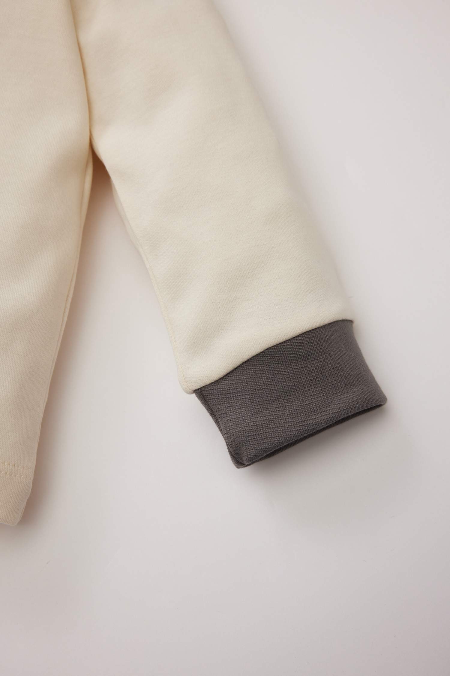 Erkek Bebek Pijama Takımı Baskılı Uzun Kollu Üst Beli Lastikli Uzun Alt