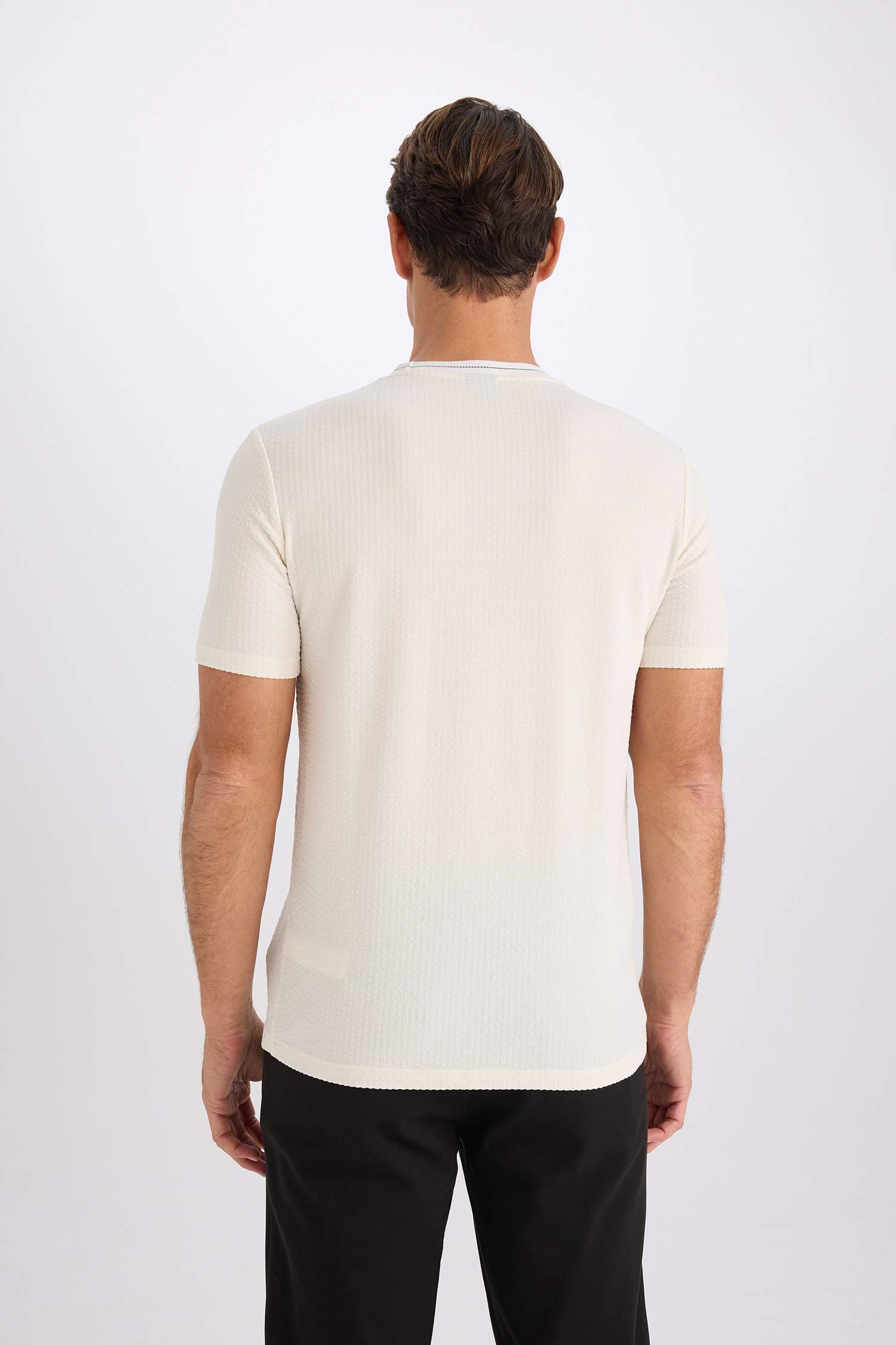 Slim Fit Crew Neck Crinkle Short Sleeve T-Shirt