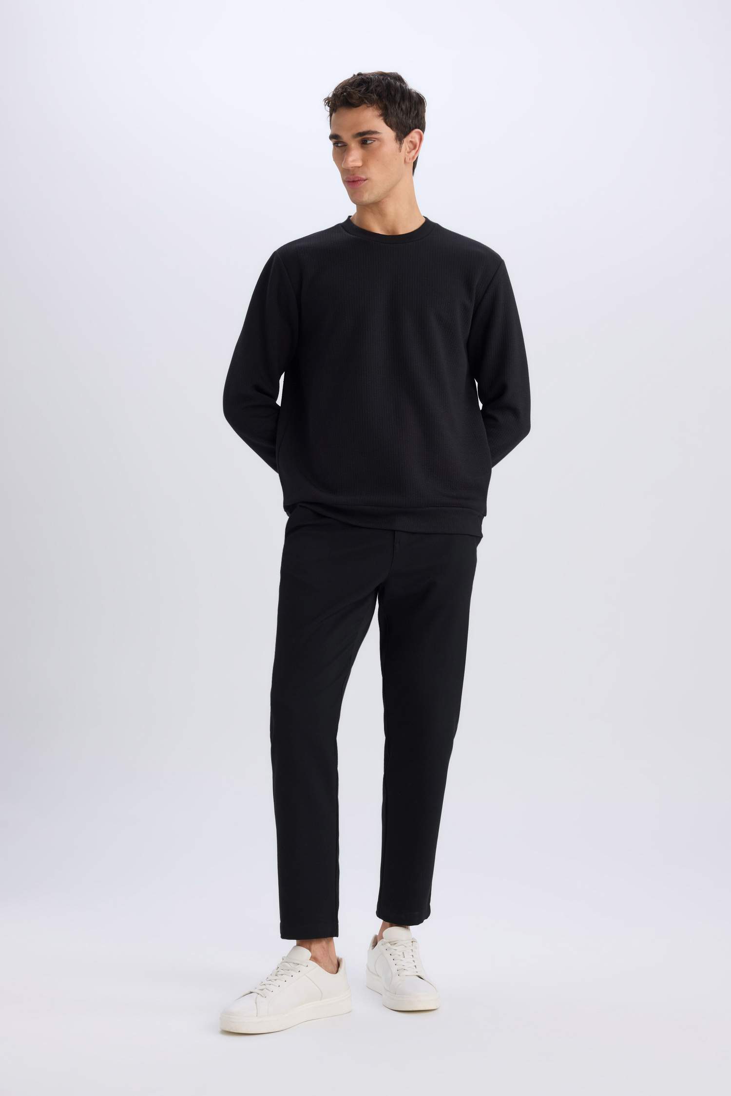Regular Fit Bisiklet Yaka Basic Düz Sweatshirt