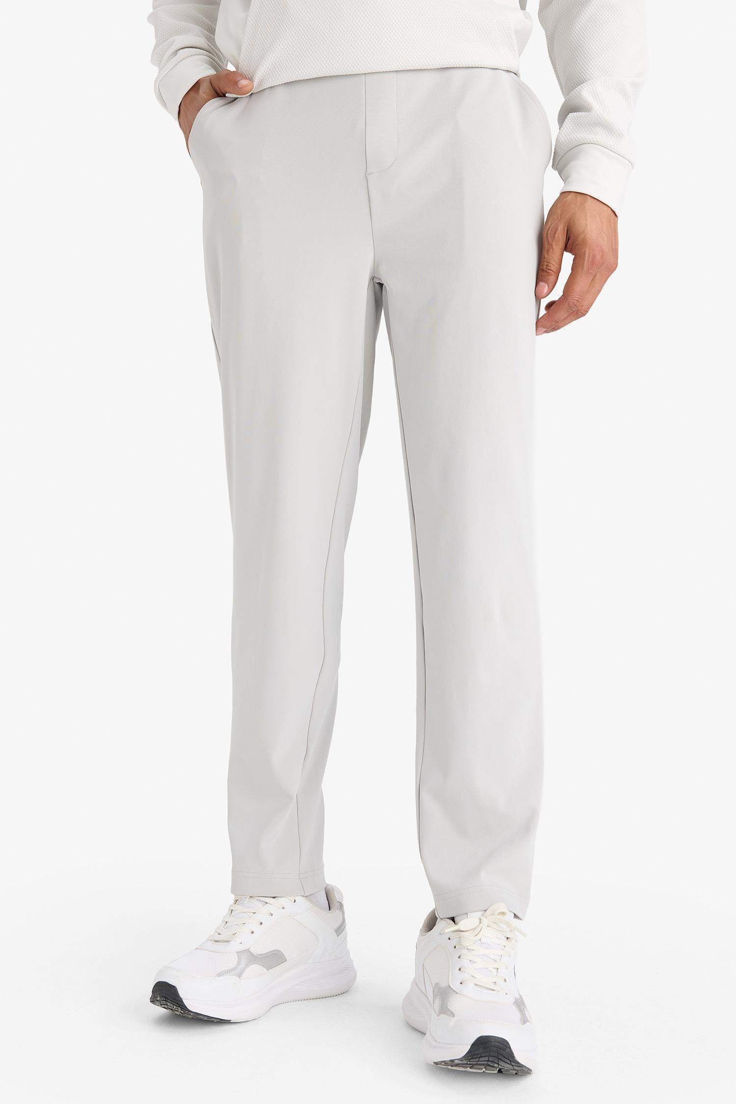 DeFactoFit Slim Fit Dar Kesim Standart Paça Multifonksiyonel Ultrastrech Sporcu Jogger