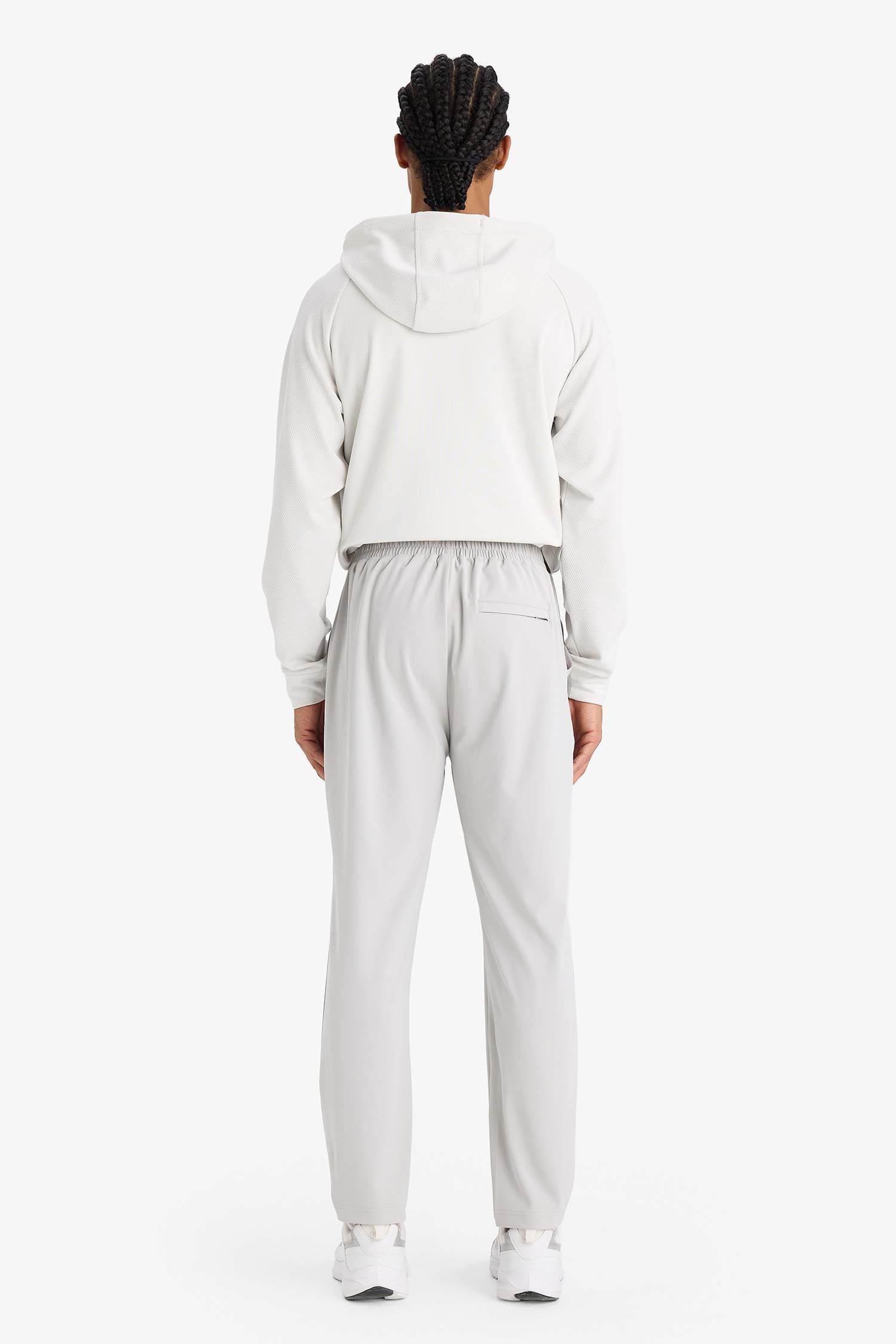 DeFactoFit Slim Fit Dar Kesim Standart Paça Multifonksiyonel Ultrastrech Sporcu Jogger