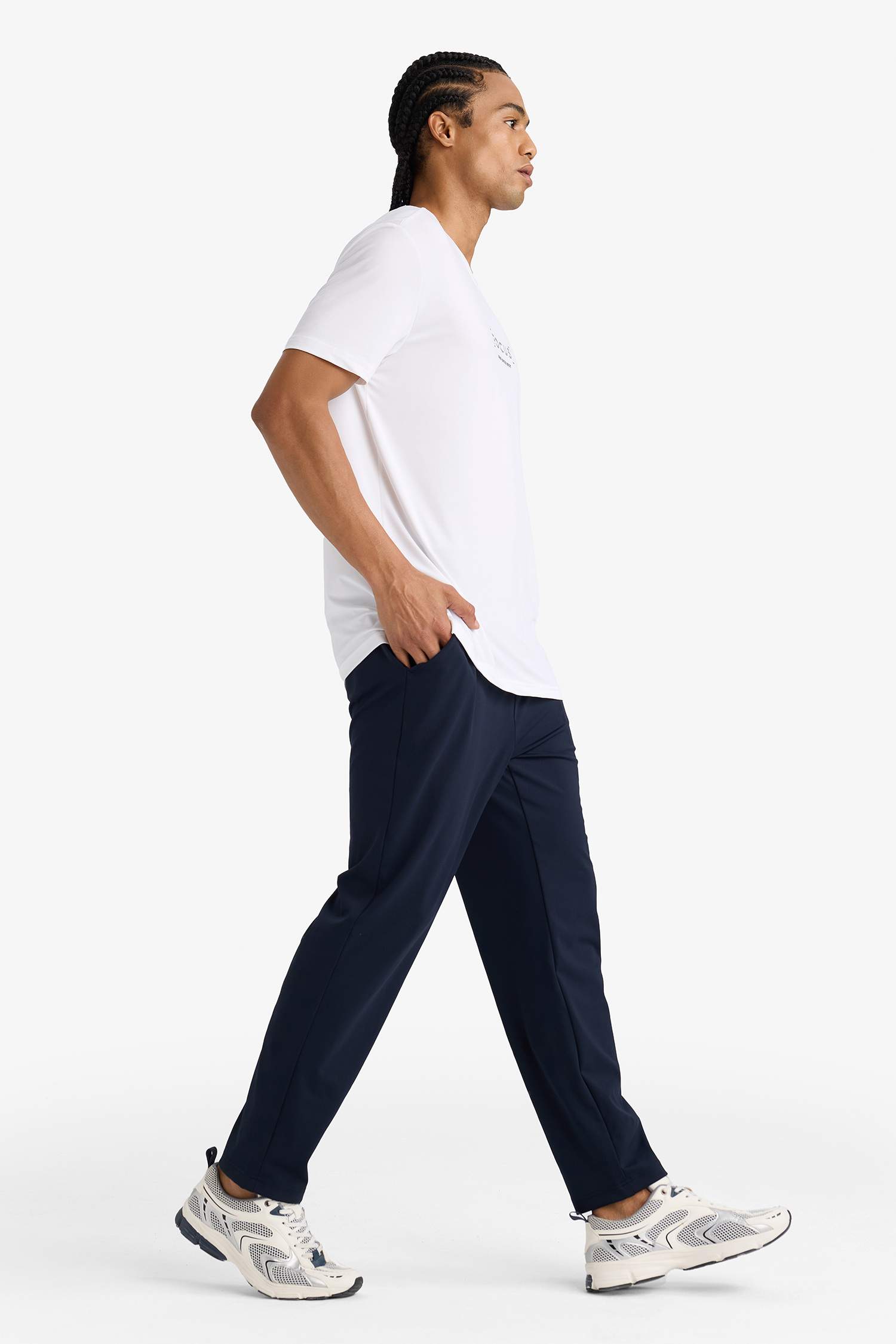 DeFactoFit Slim Fit Dar Kesim Standart Paça Multifonksiyonel Ultrastrech Sporcu Jogger