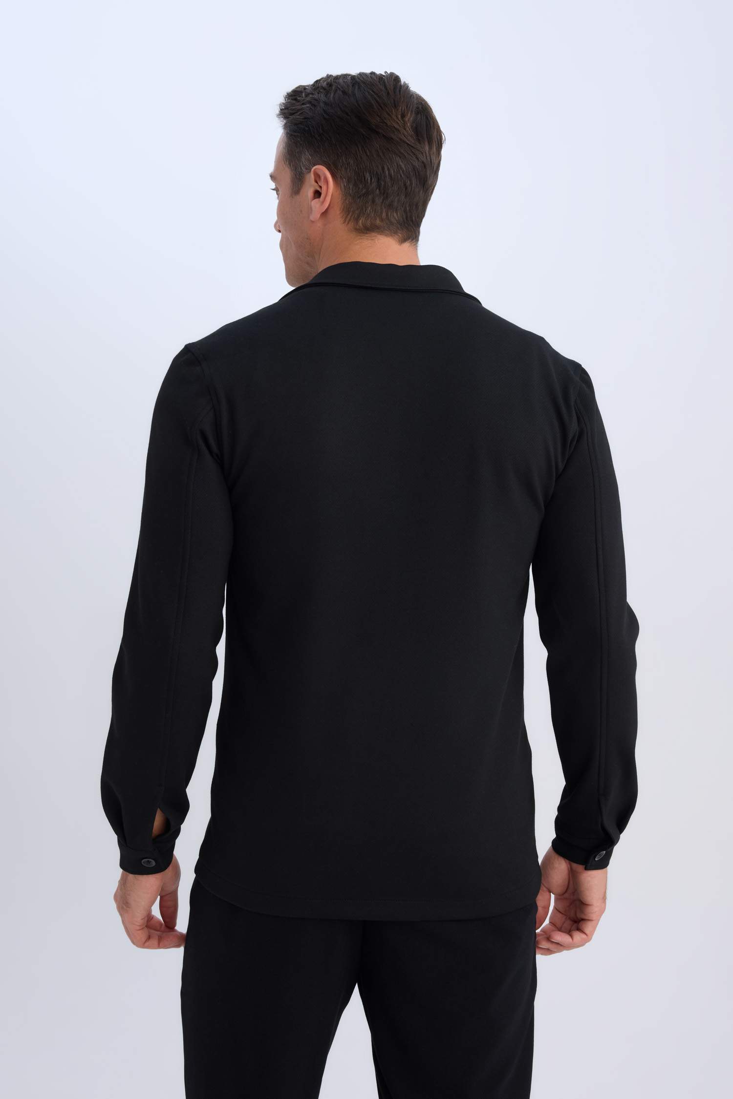 قميص قصة عادية بياخة بولو بجيب