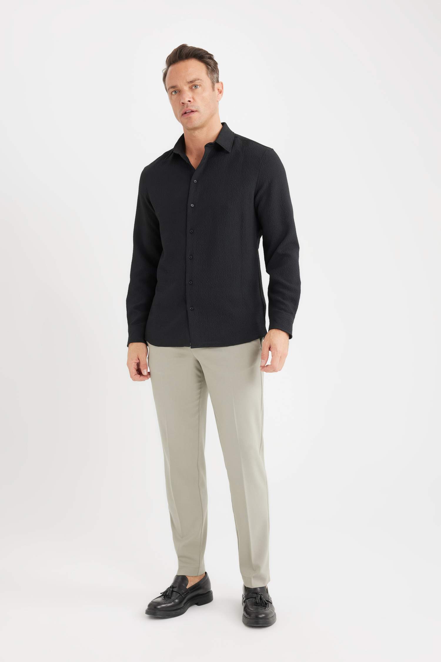 Modern Fit Polo Collar Woven Long Sleeve Shirt