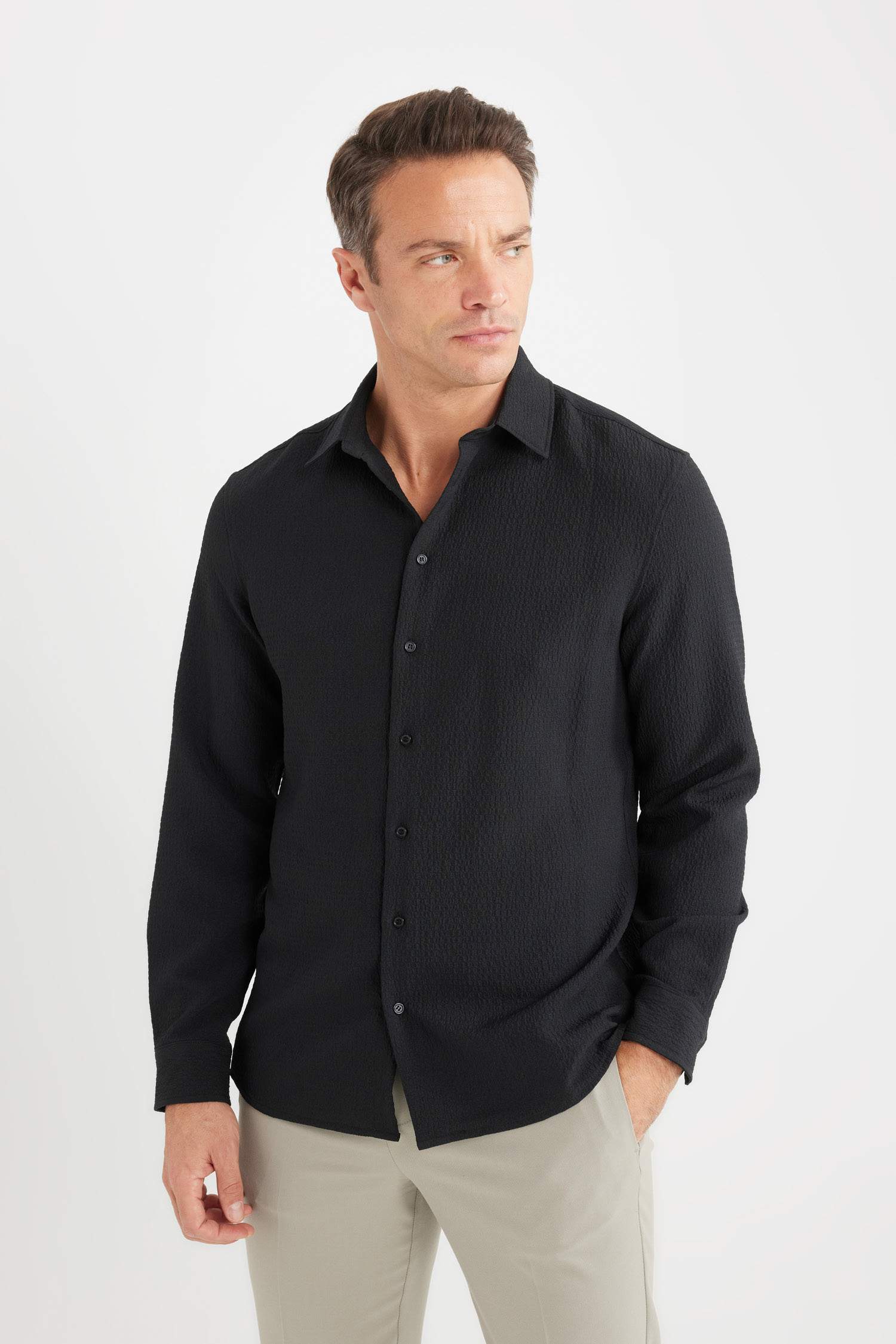 Modern Fit Polo Collar Woven Long Sleeve Shirt
