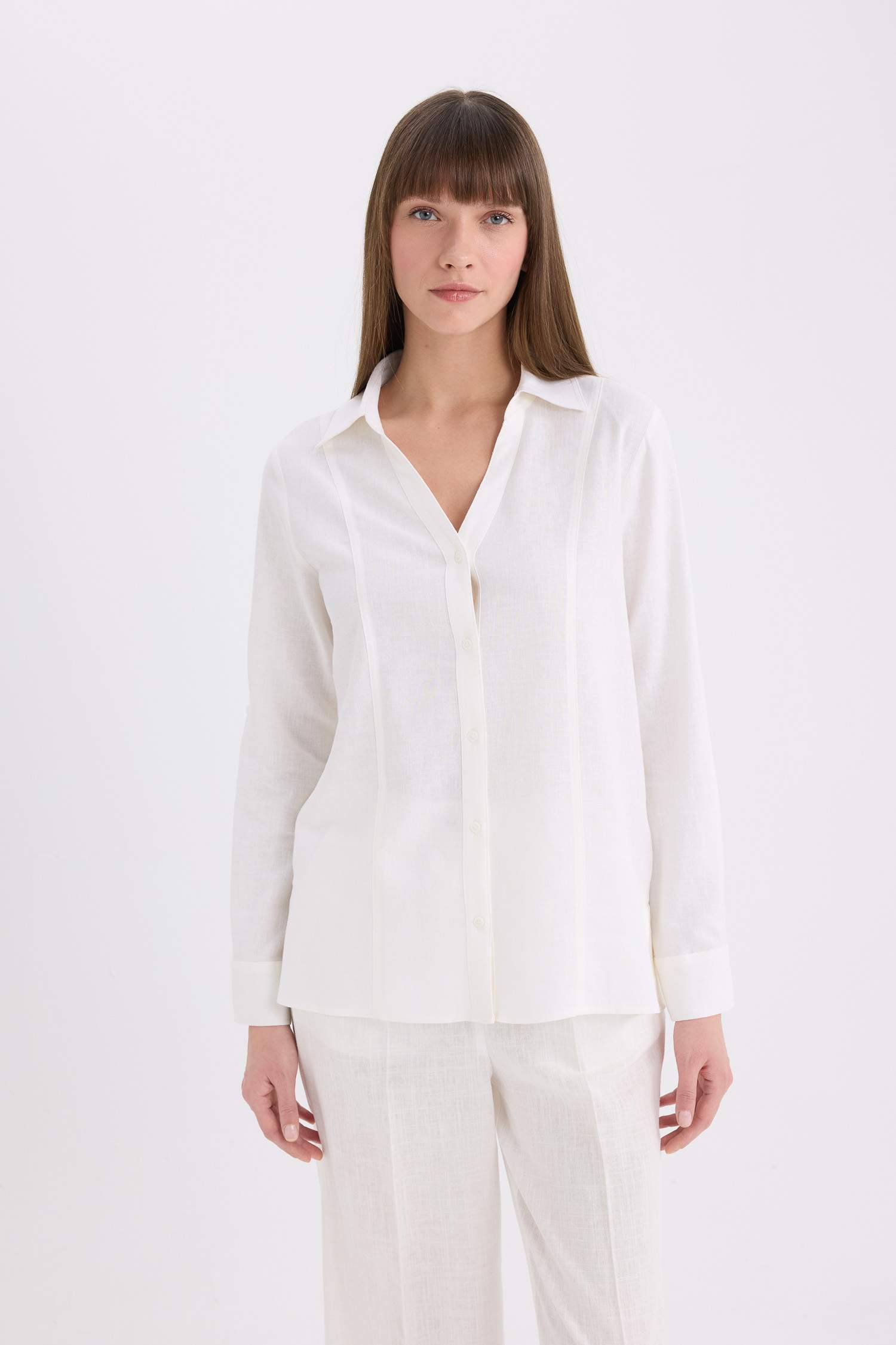 қалыпты пішім Ұзын жеңді көйлек