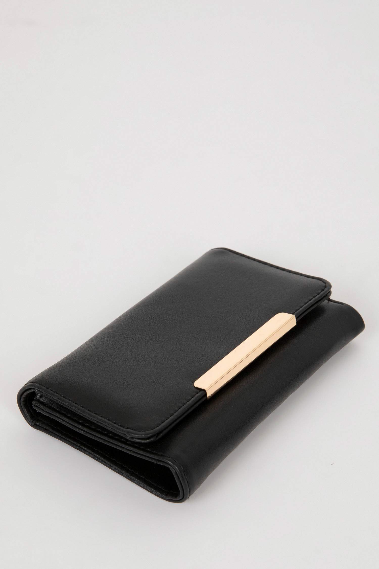 Woman Faux Leather Wallets