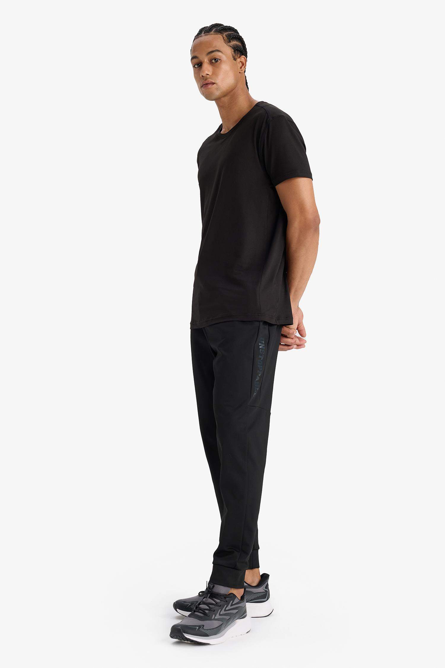 DeFactoFit Sporcu Standart Fit Jogger Eşofman Altı İçi Yumuşak Tüylü Skuba Dalgıç Kumaş