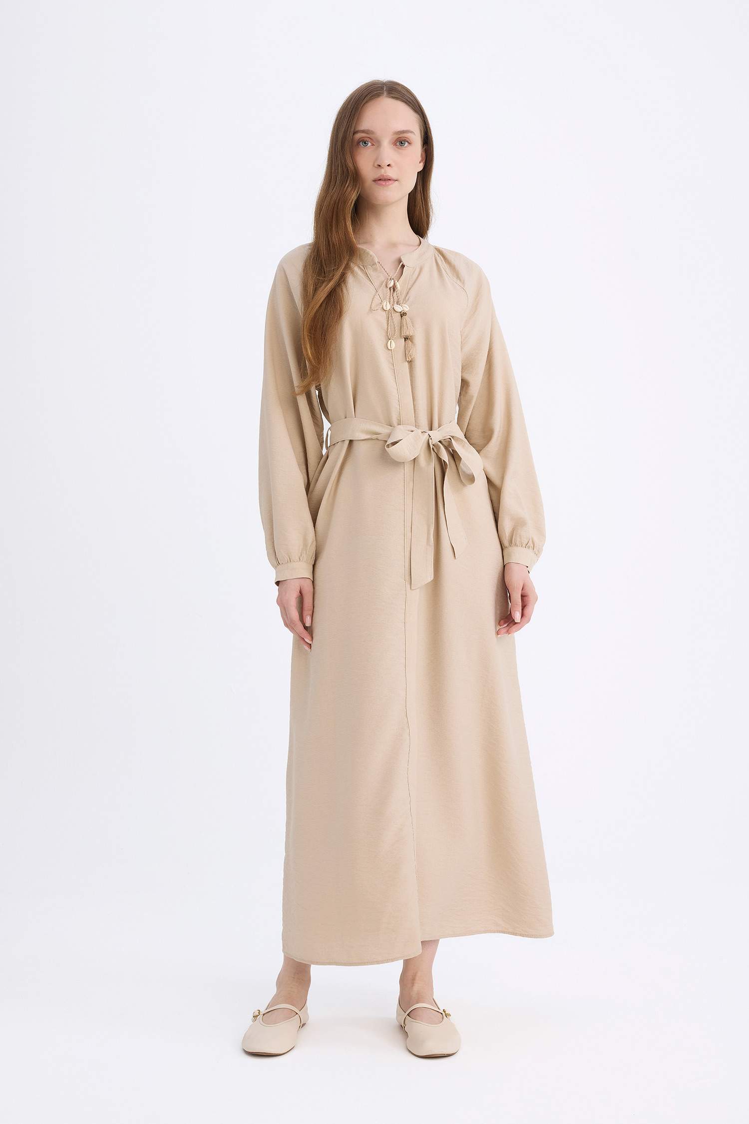 Relax Fit Hakim Yaka Uzun Kollu Kuşaklı Maxi Tesettür Elbise