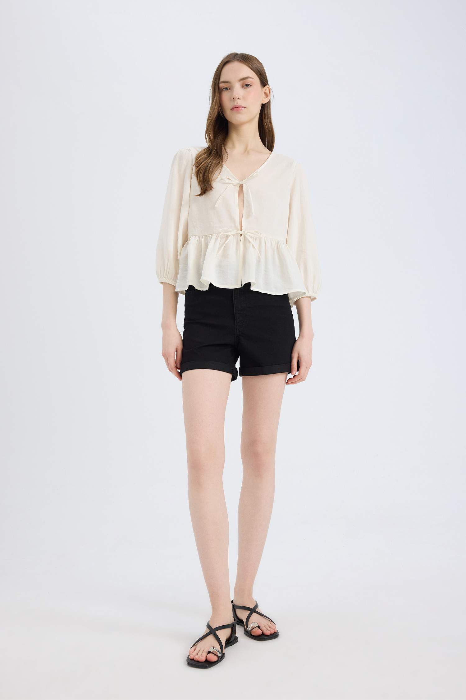 Блузка с длинными рукавами из модала с V-образным вырезом