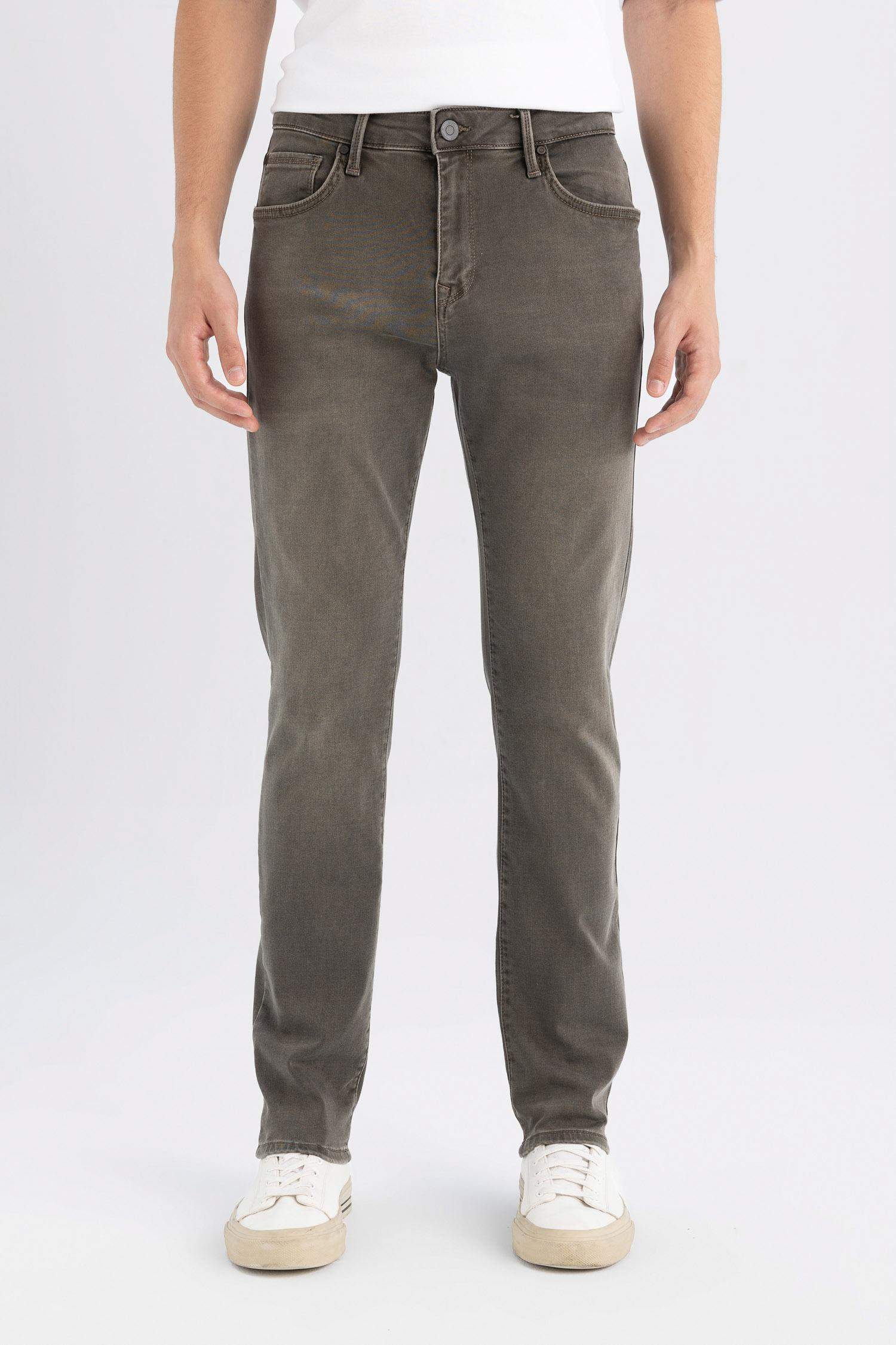 Sergio Regular Fit Regular Waist Straight Leg Jeans