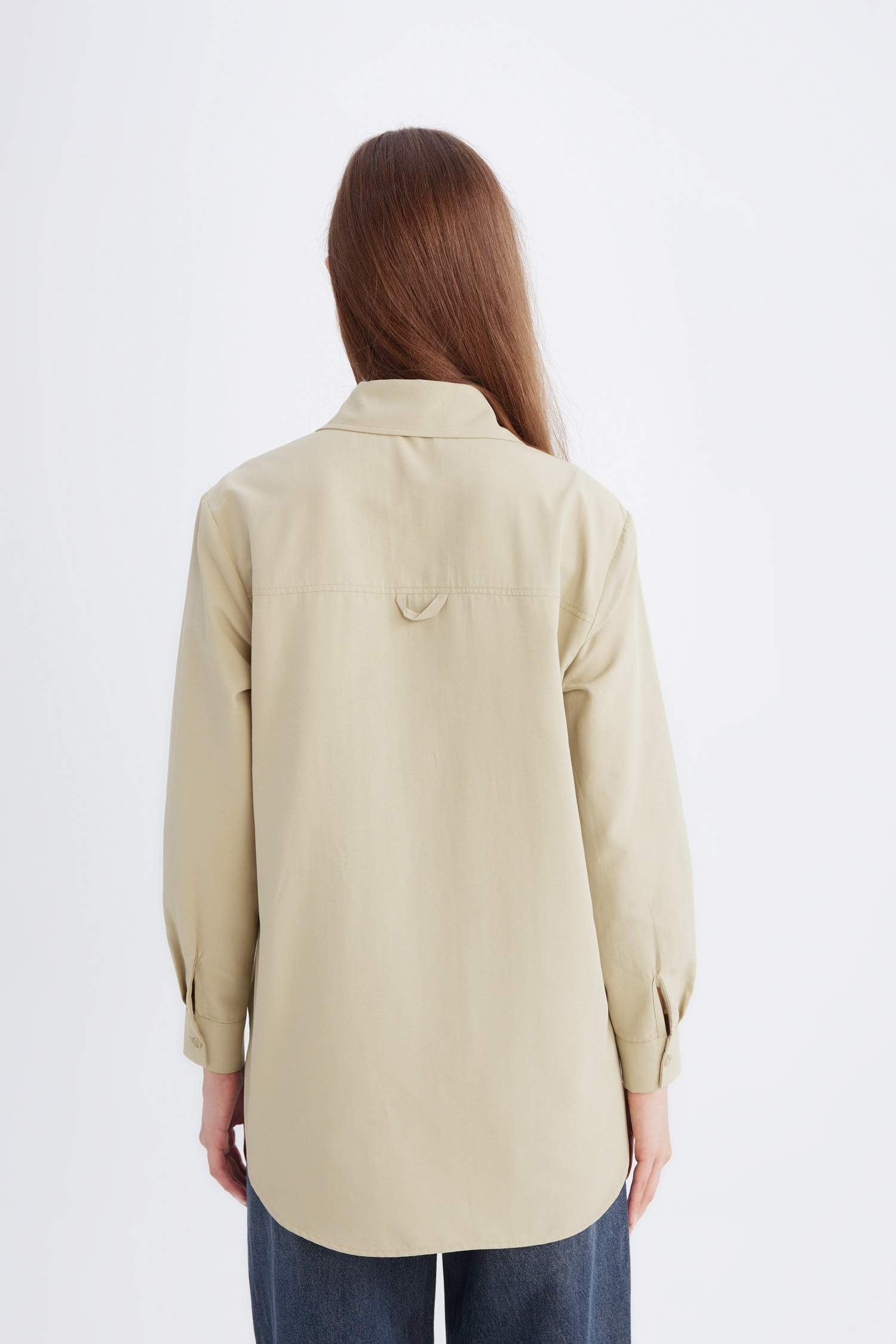 قميص سادة بوبلين ردن طويل قصة مريحة