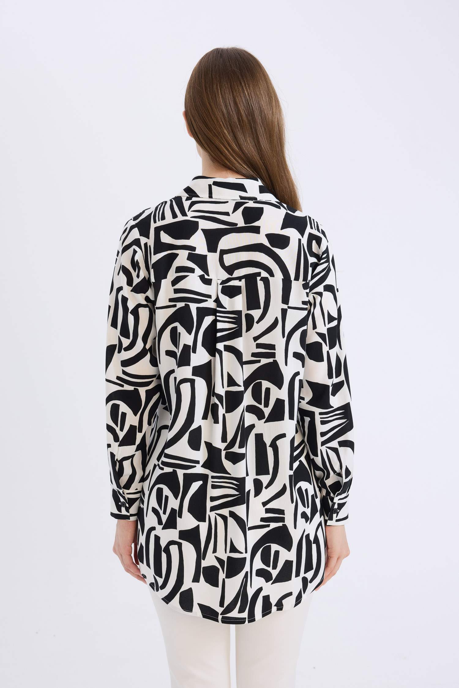 Relax Fit Gömlek Yaka Desenli Viskon Uzun Kollu Tunik