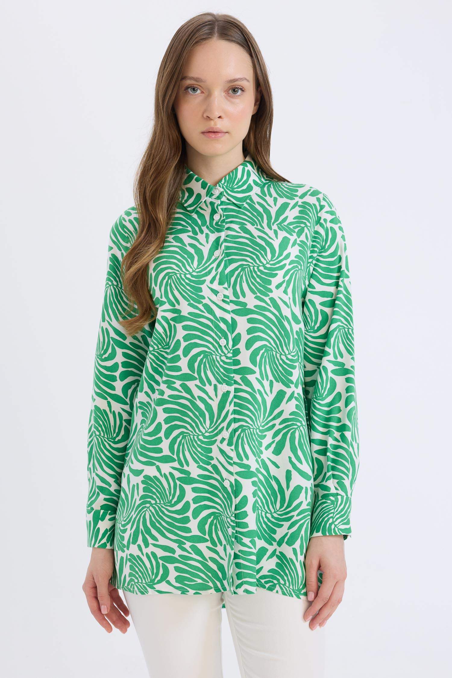 Relax Fit Gömlek Yaka Desenli Viskon Uzun Kollu Tunik