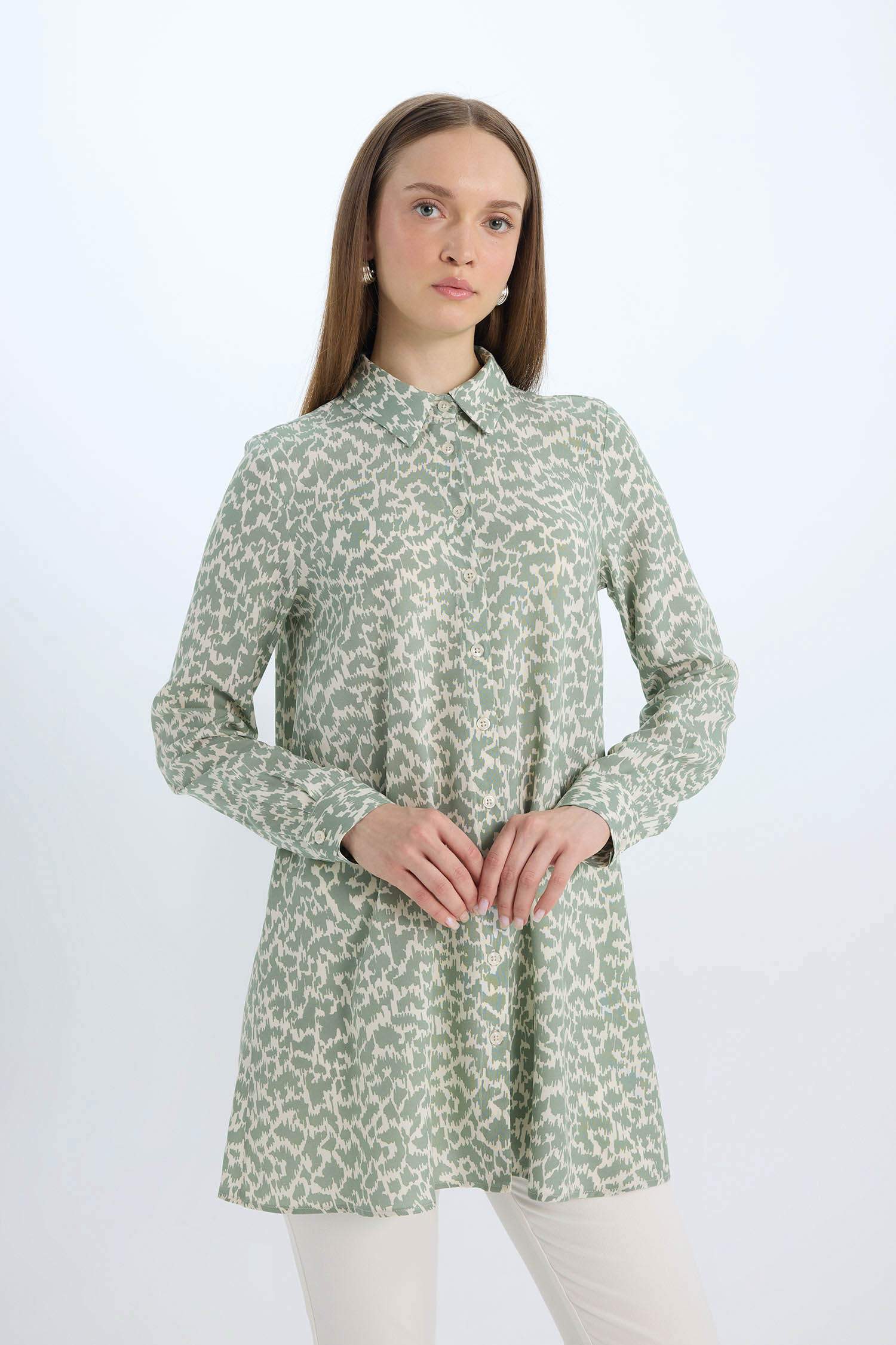 Relax Fit Gömlek Yaka Desenli Viskon Uzun Kollu Tunik