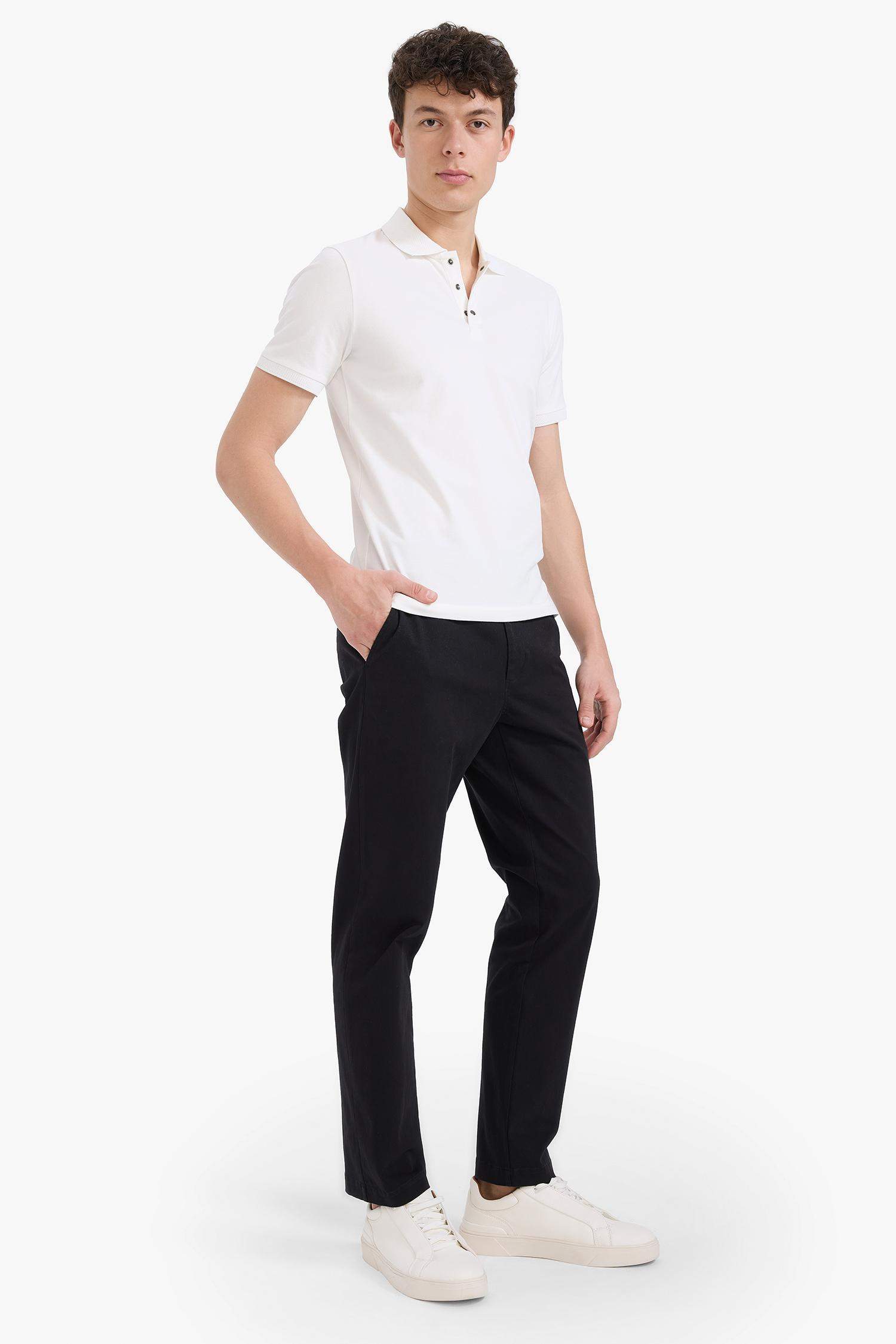 Regular Fit Pocketed Straight Leg Chino Pants