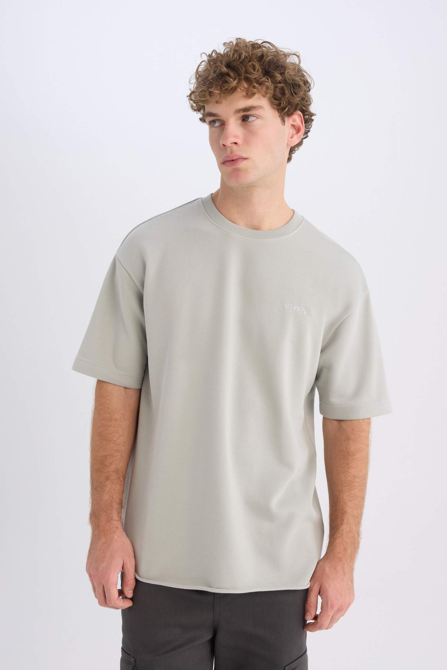 Boxy Fit Crew Neck Short Sleeve T-Shirt