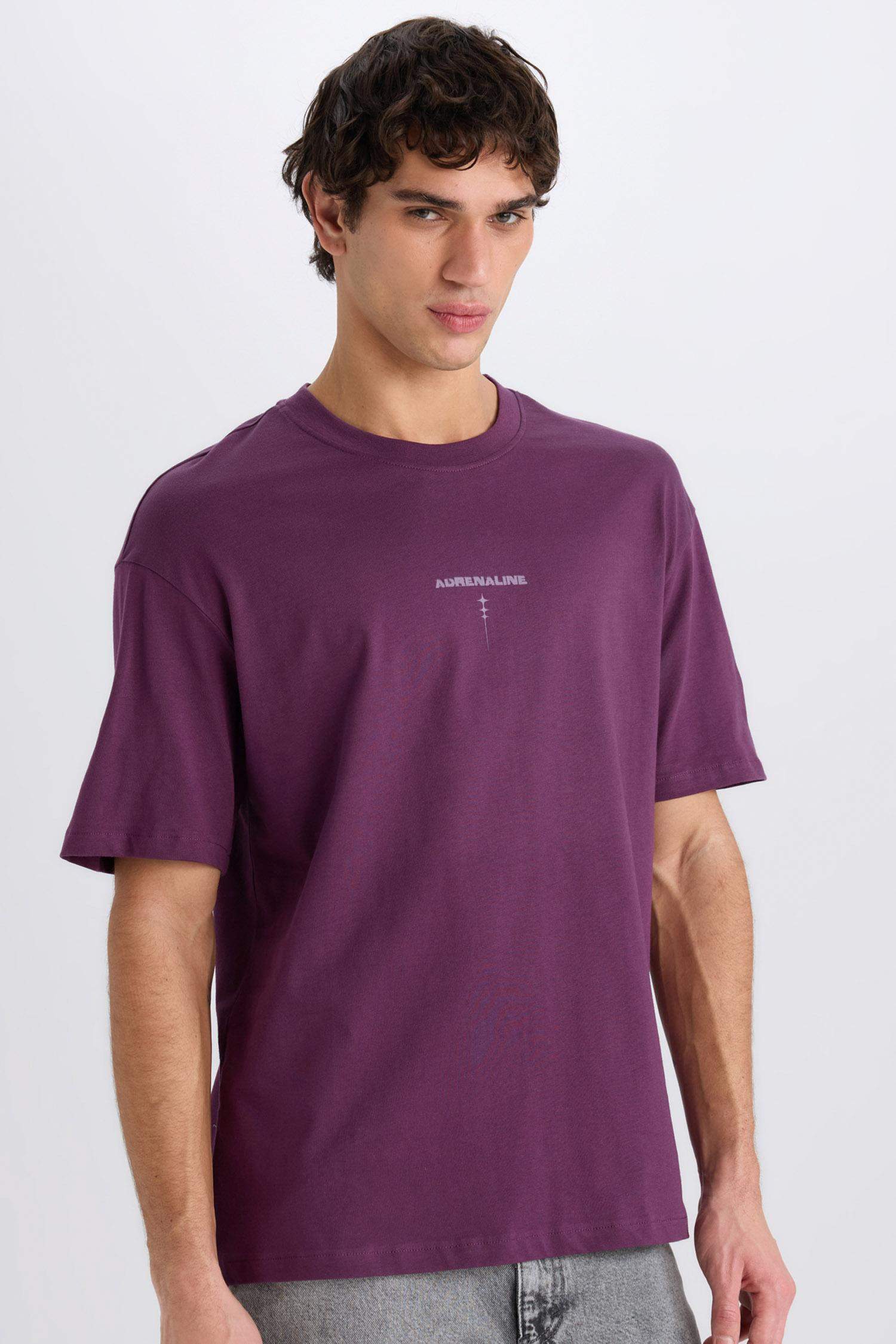 Boxy fit футболка с круглым вырезом, с принтом на спине и короткими рукавами