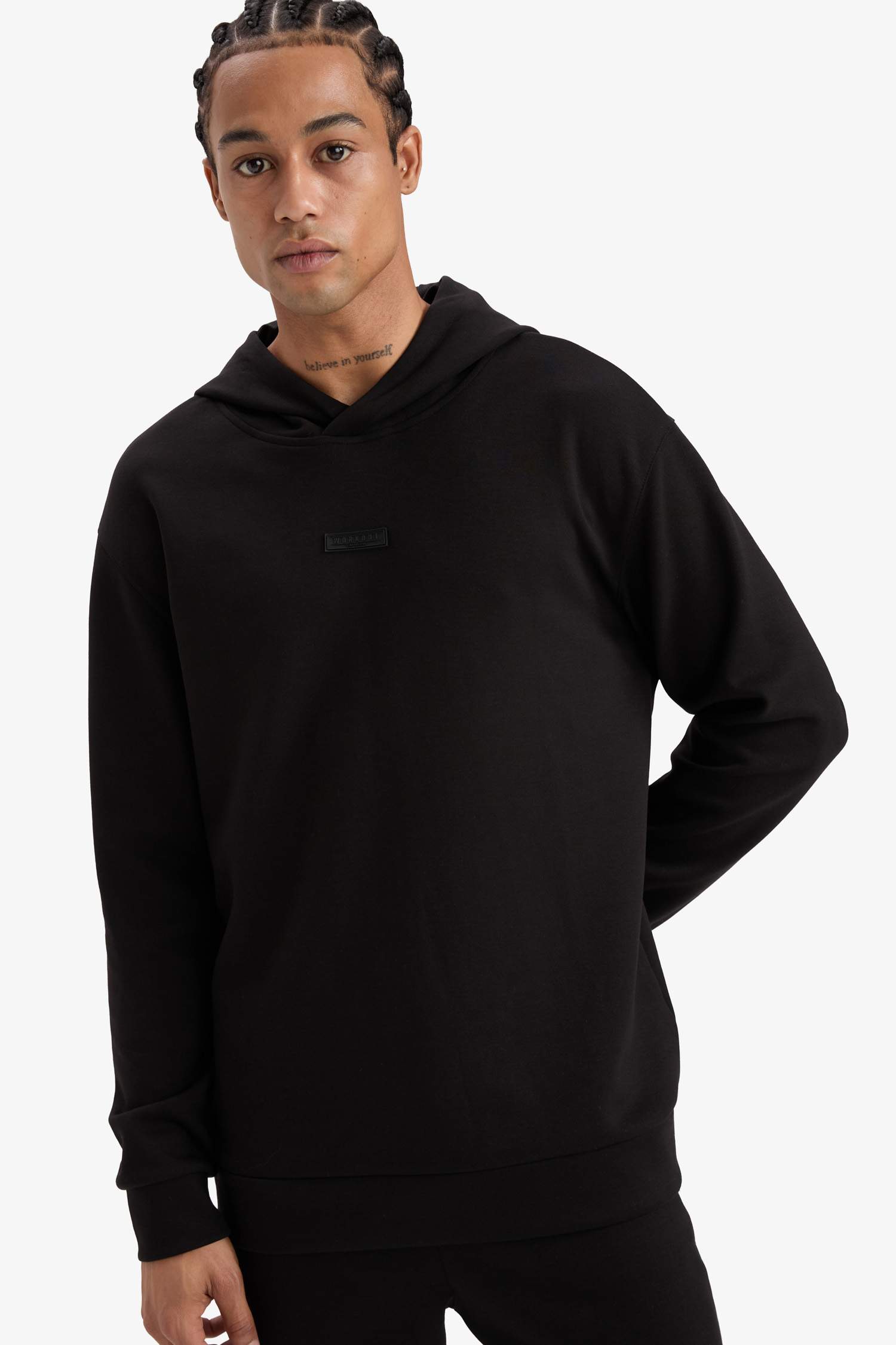 DeFactoFit Standart Fit Kapüşonlu Skuba Dalgıç Kumaş Sporcu Sweatshirt