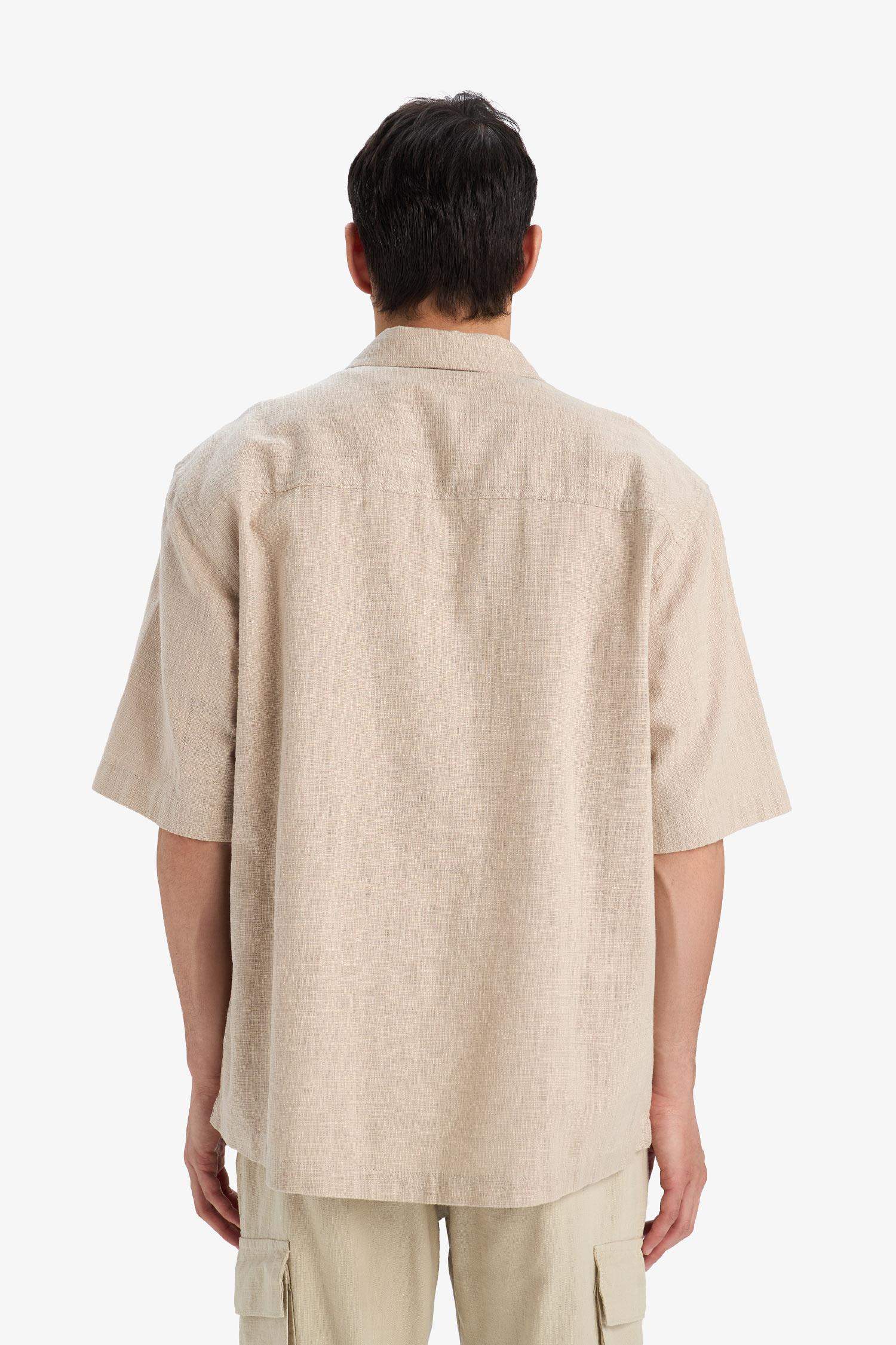 релакс пішімі Қысқа жеңді жейде