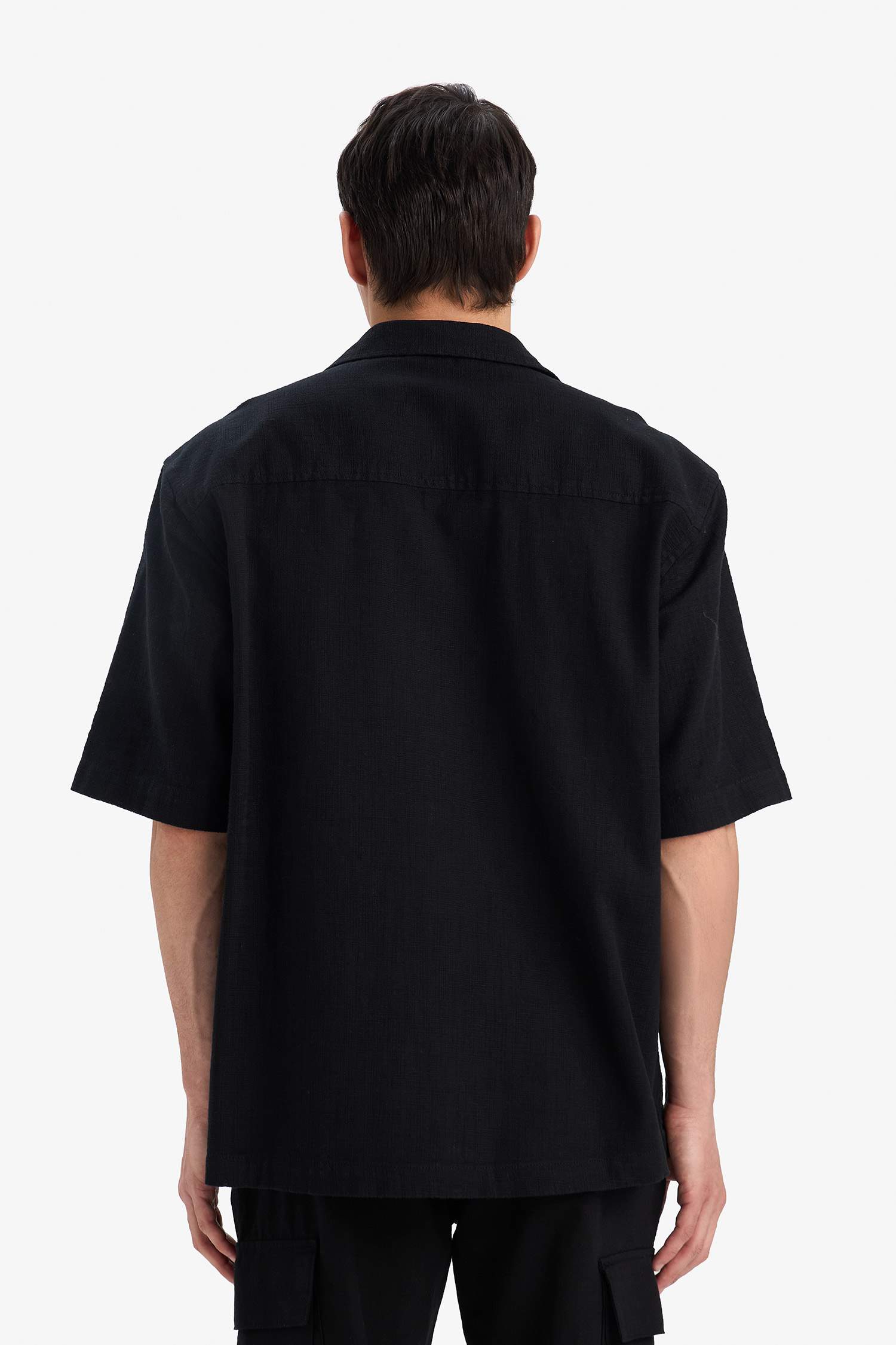 قميص نص كم من قطن قصة مريحة