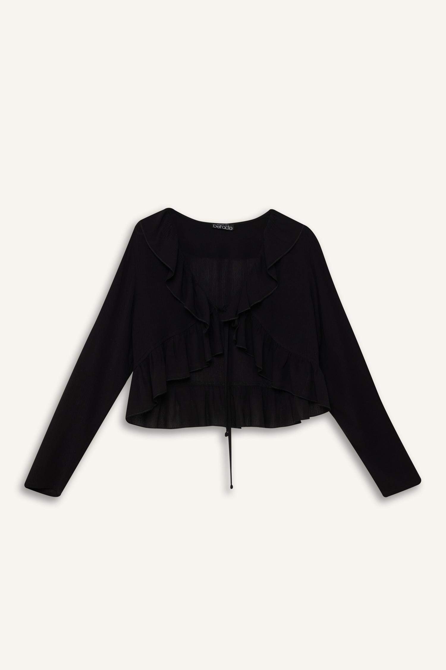 بلوزة كم طويل قصة عادية بياقة V